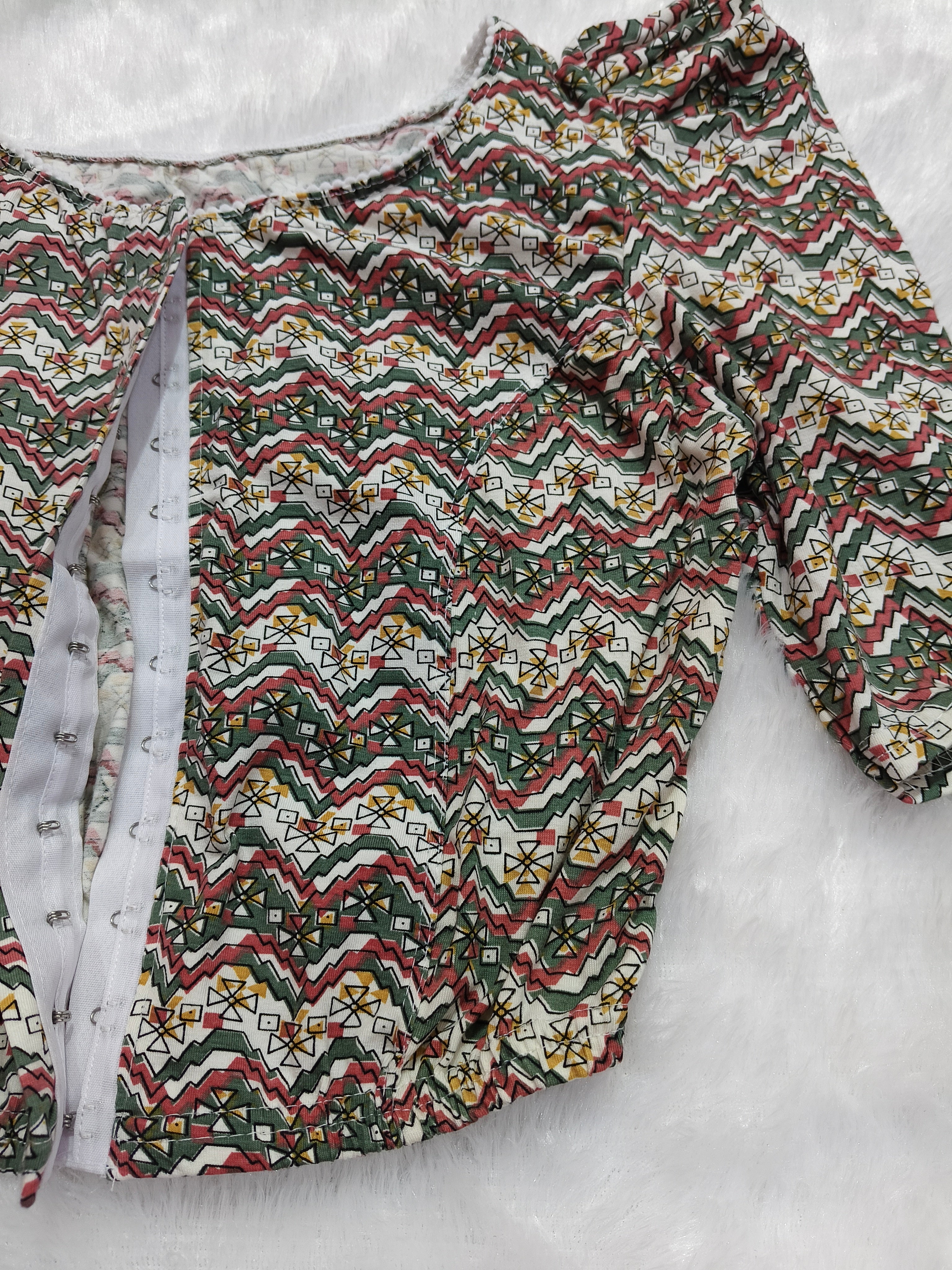 Stretchable blouses