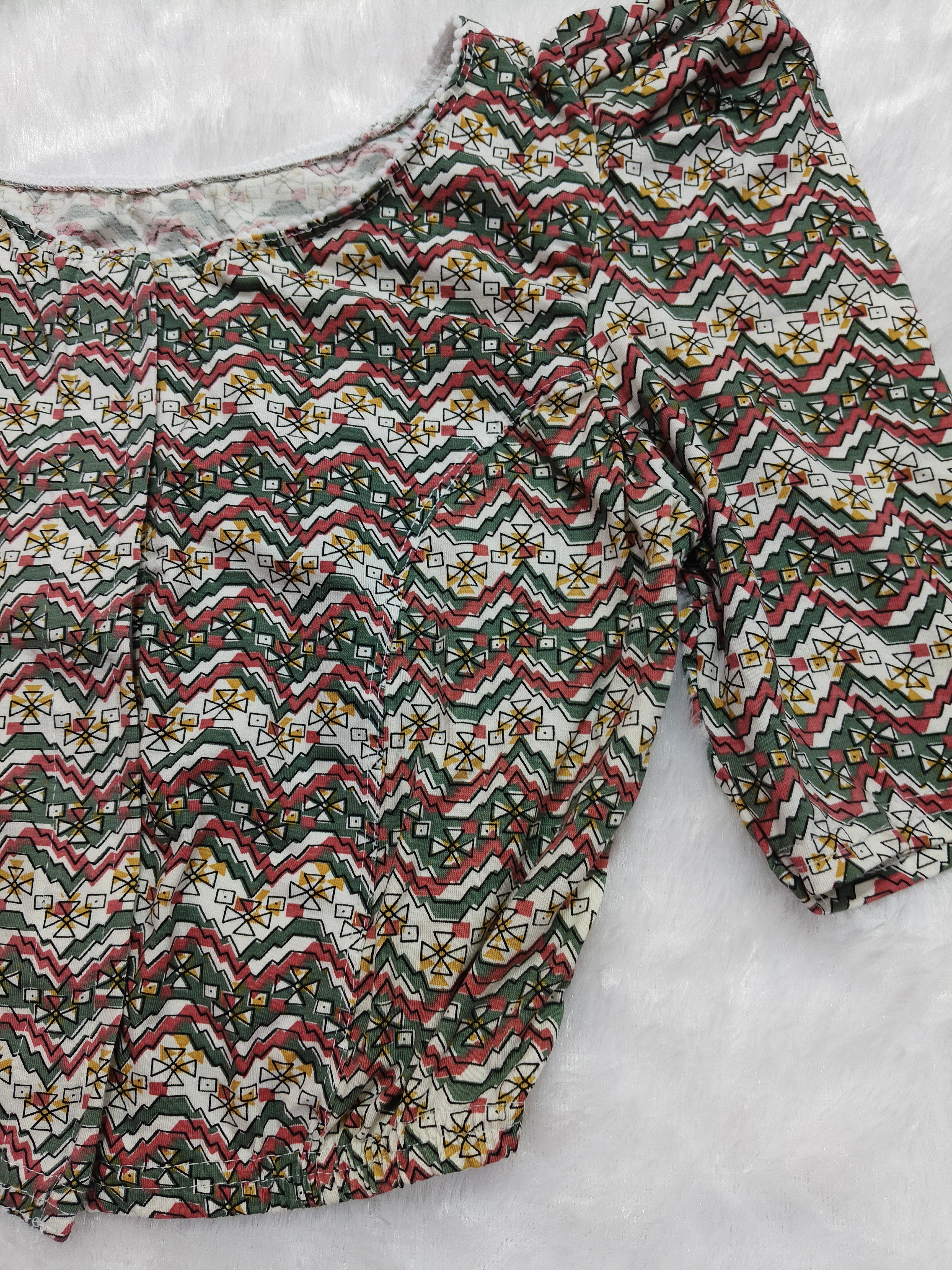 Stretchable blouses