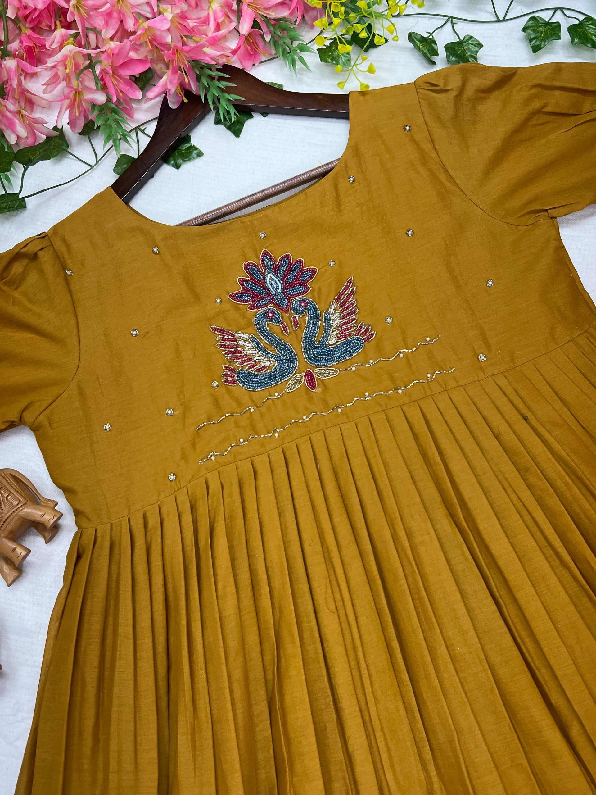 Mull cotton maggam work kurthi