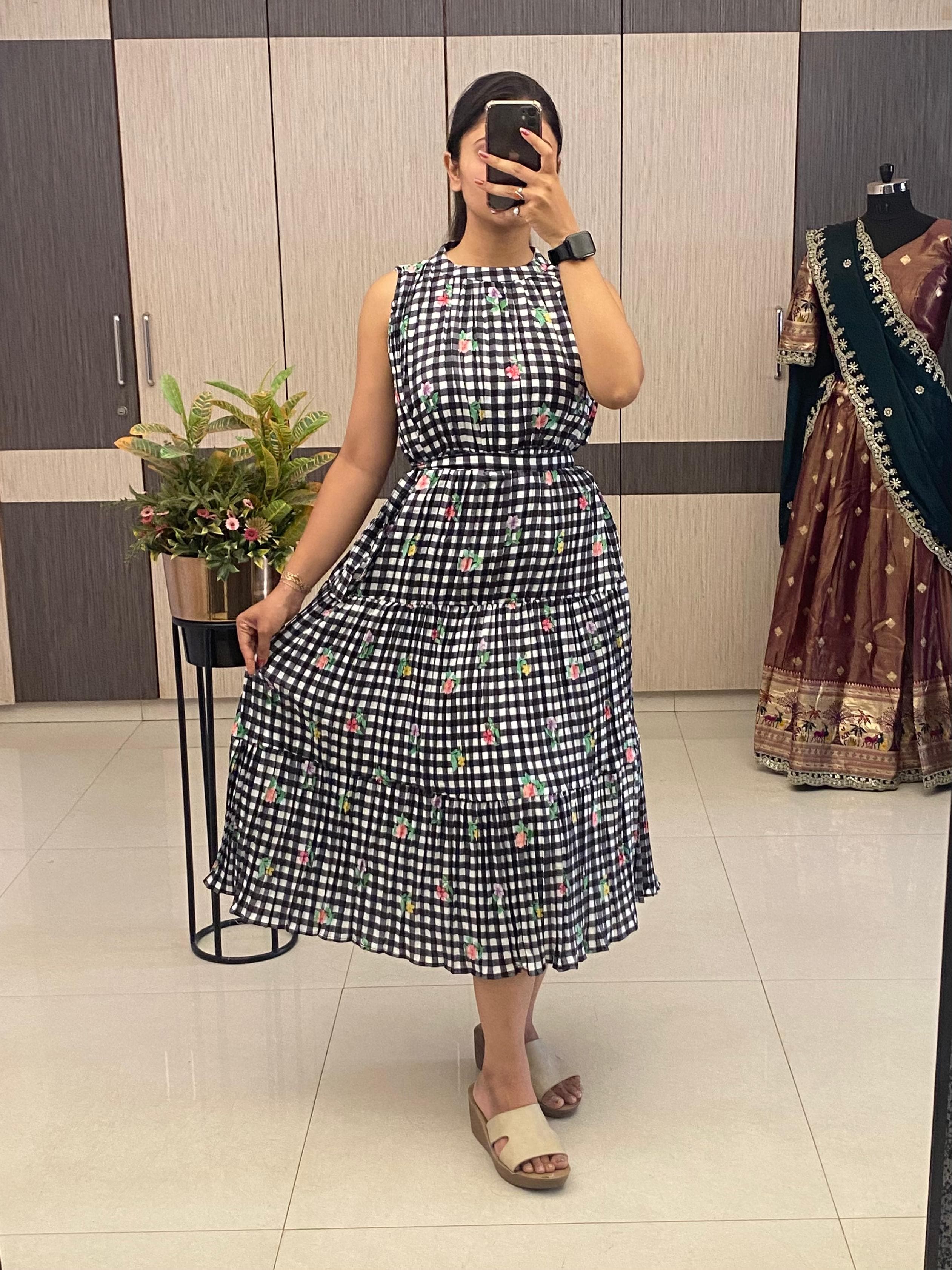 Stylish  Tiered Midi  dress👗