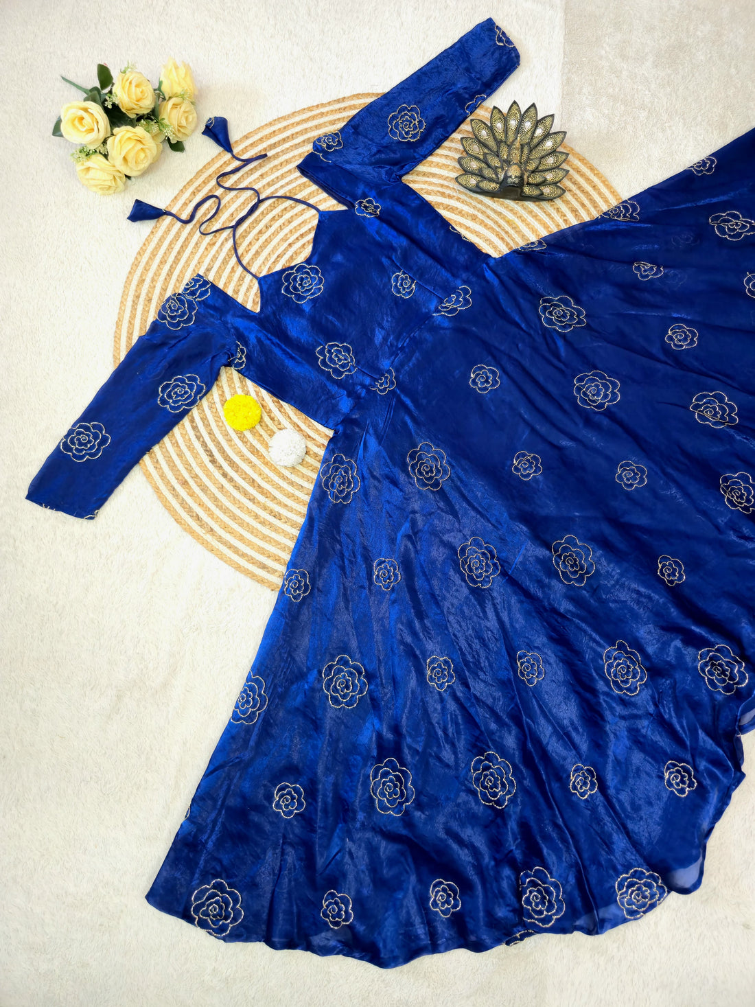 Space silk beeds work gown