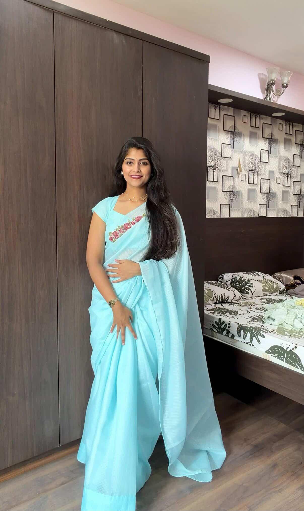 Premium kota Doria saree with hand cut Dana work