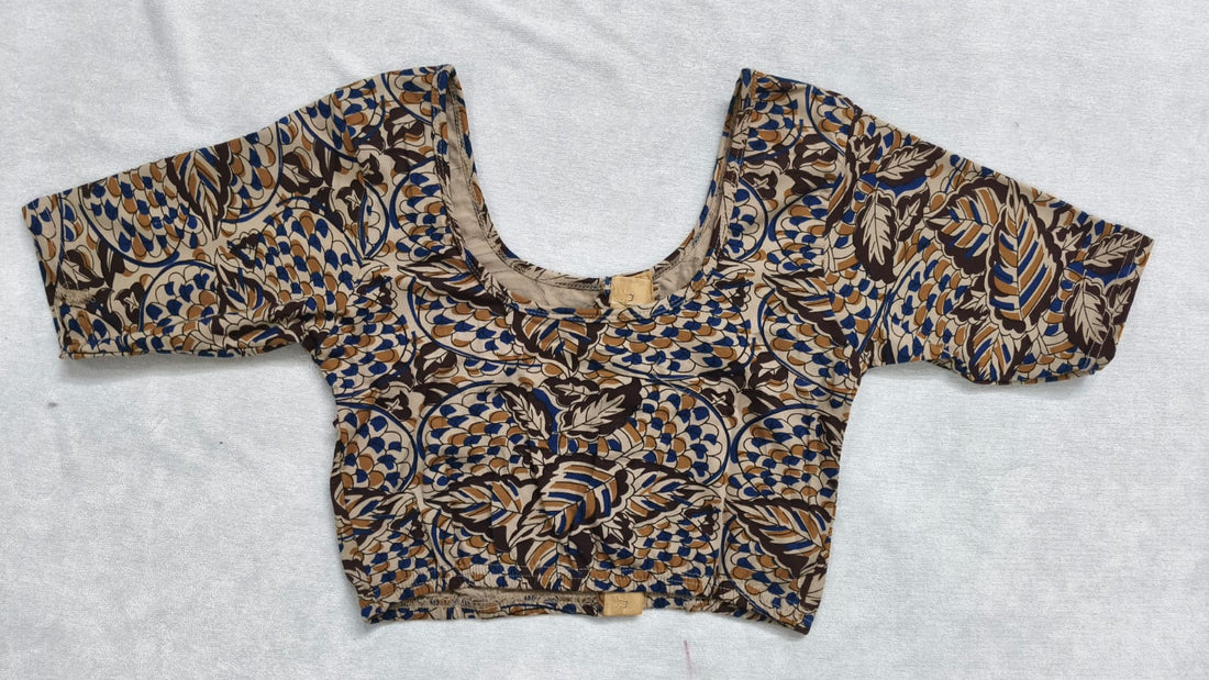 Stretchable blouses