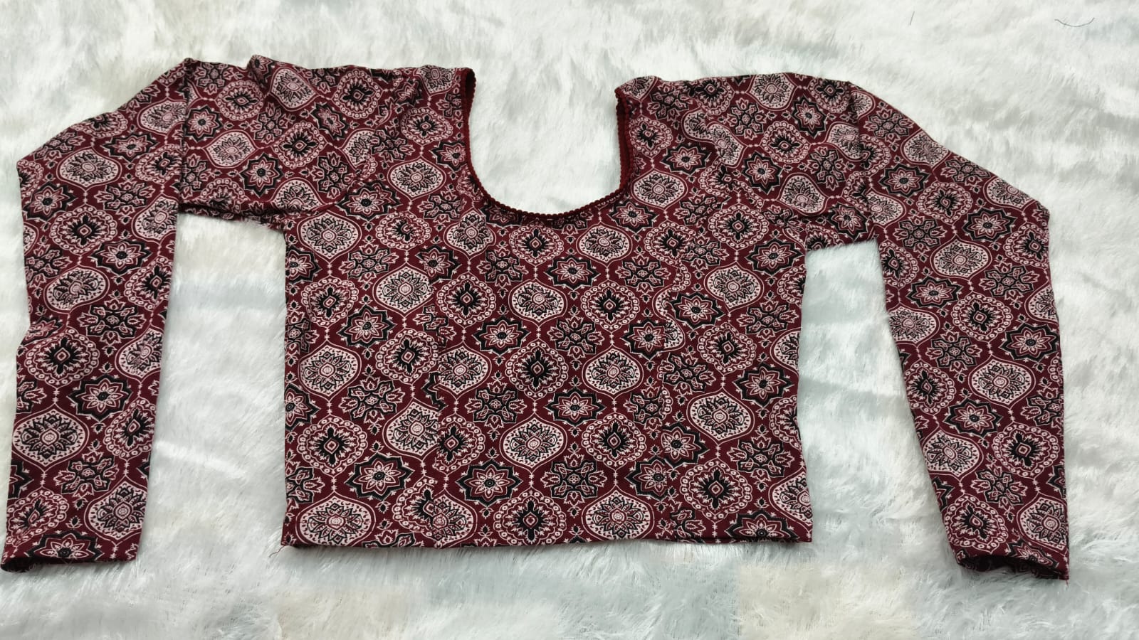 Strechable Blouses