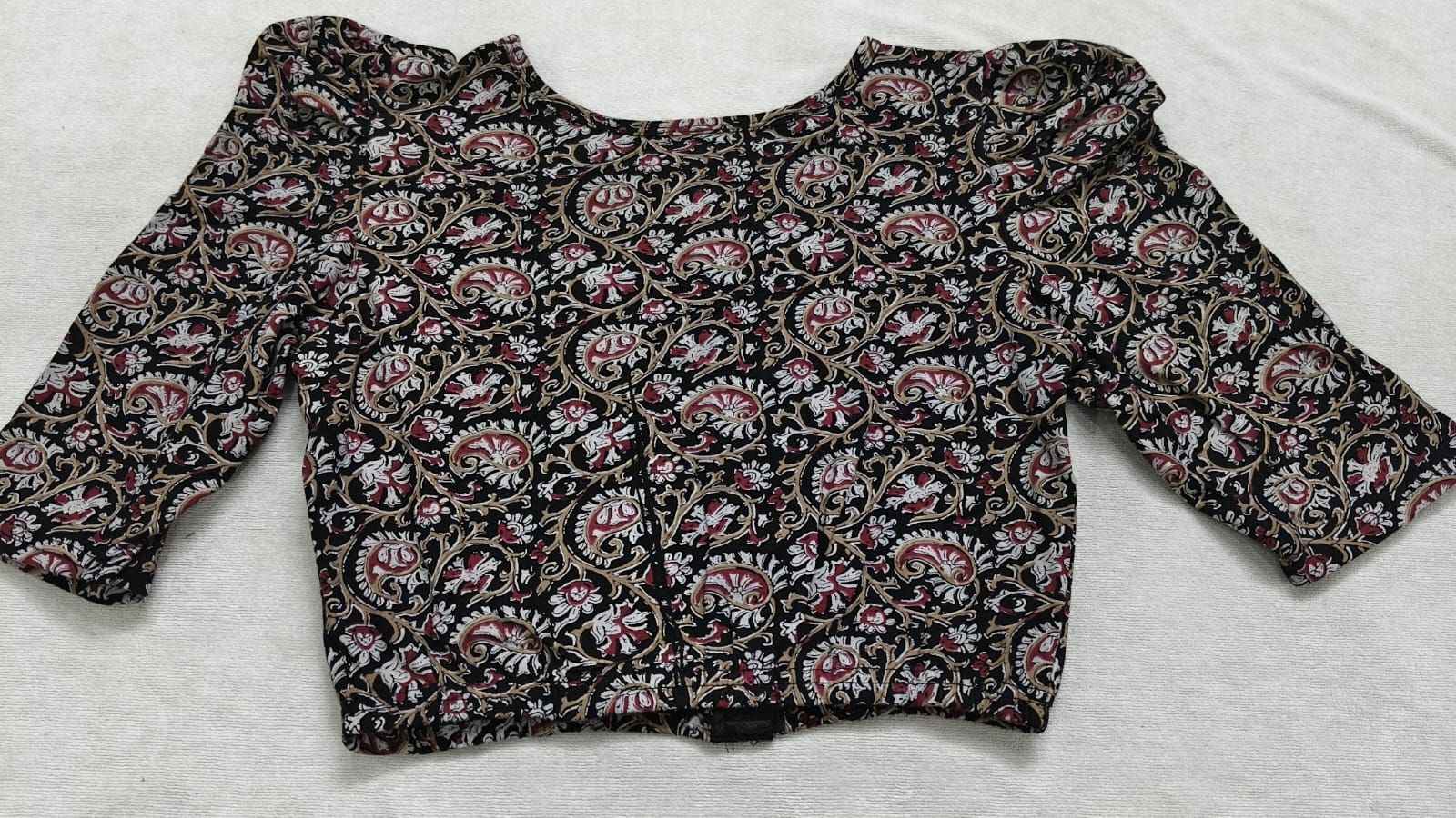 Stretchable blouses