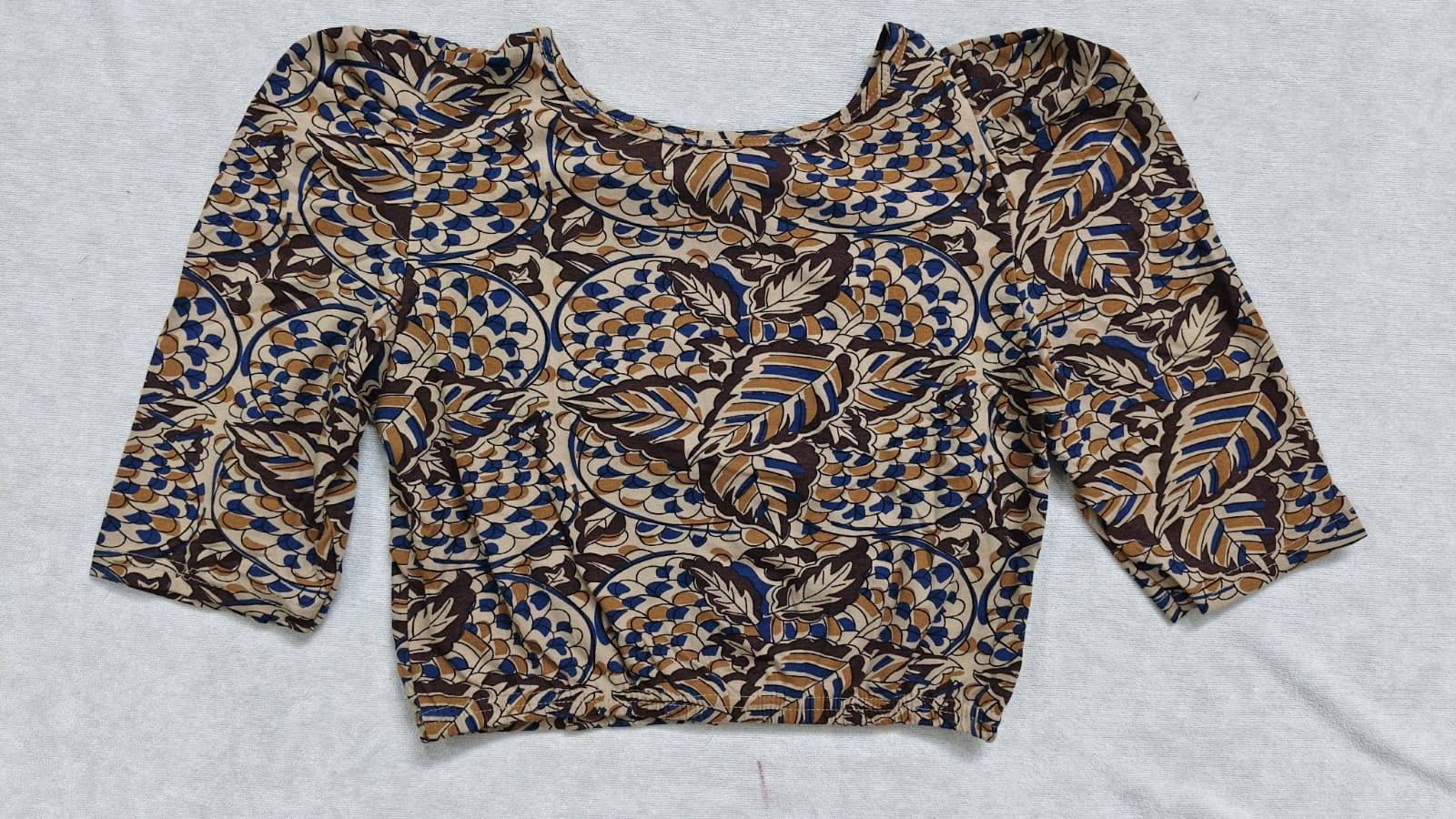 Stretchable blouses