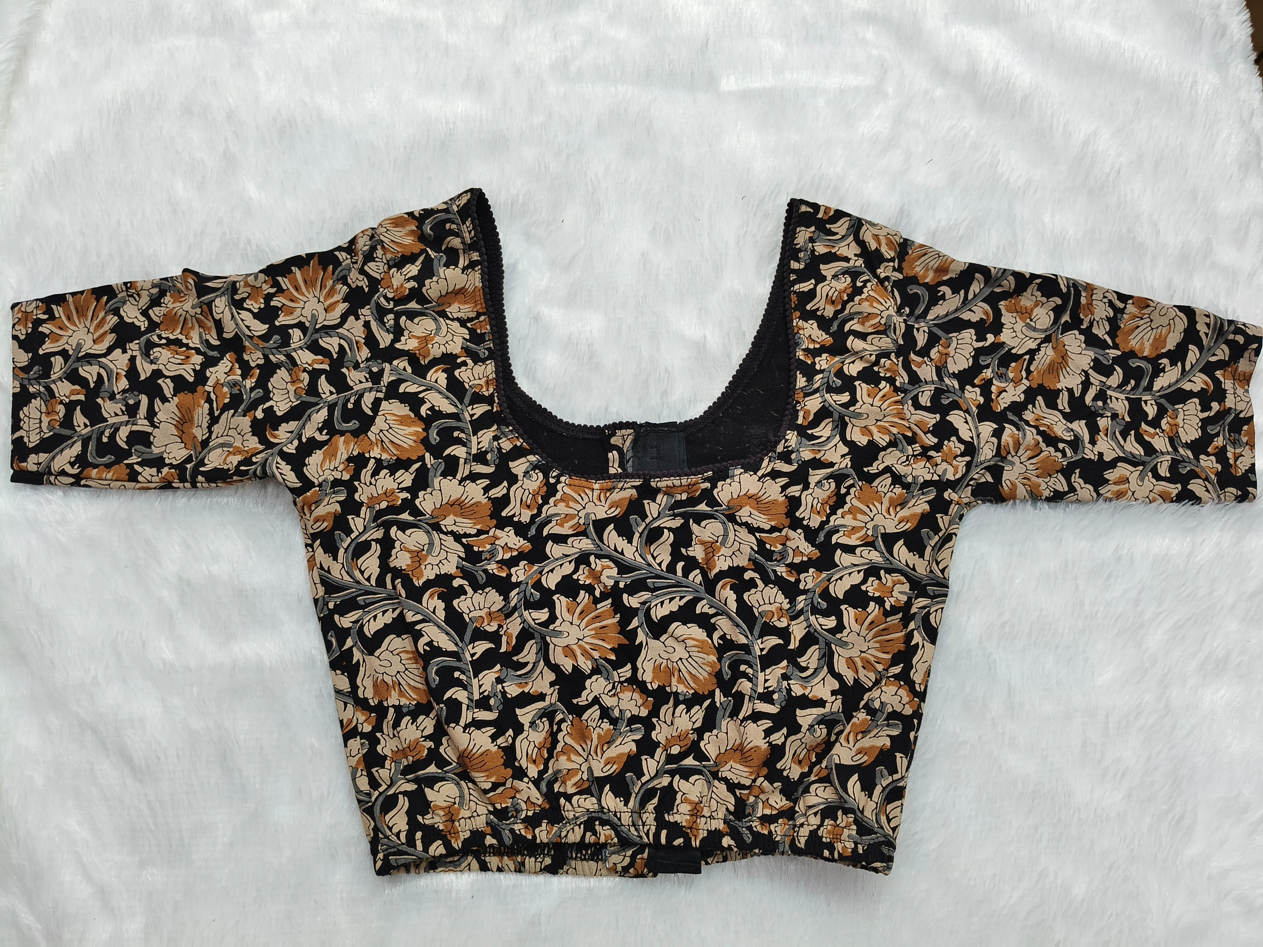 Strechable Blouses