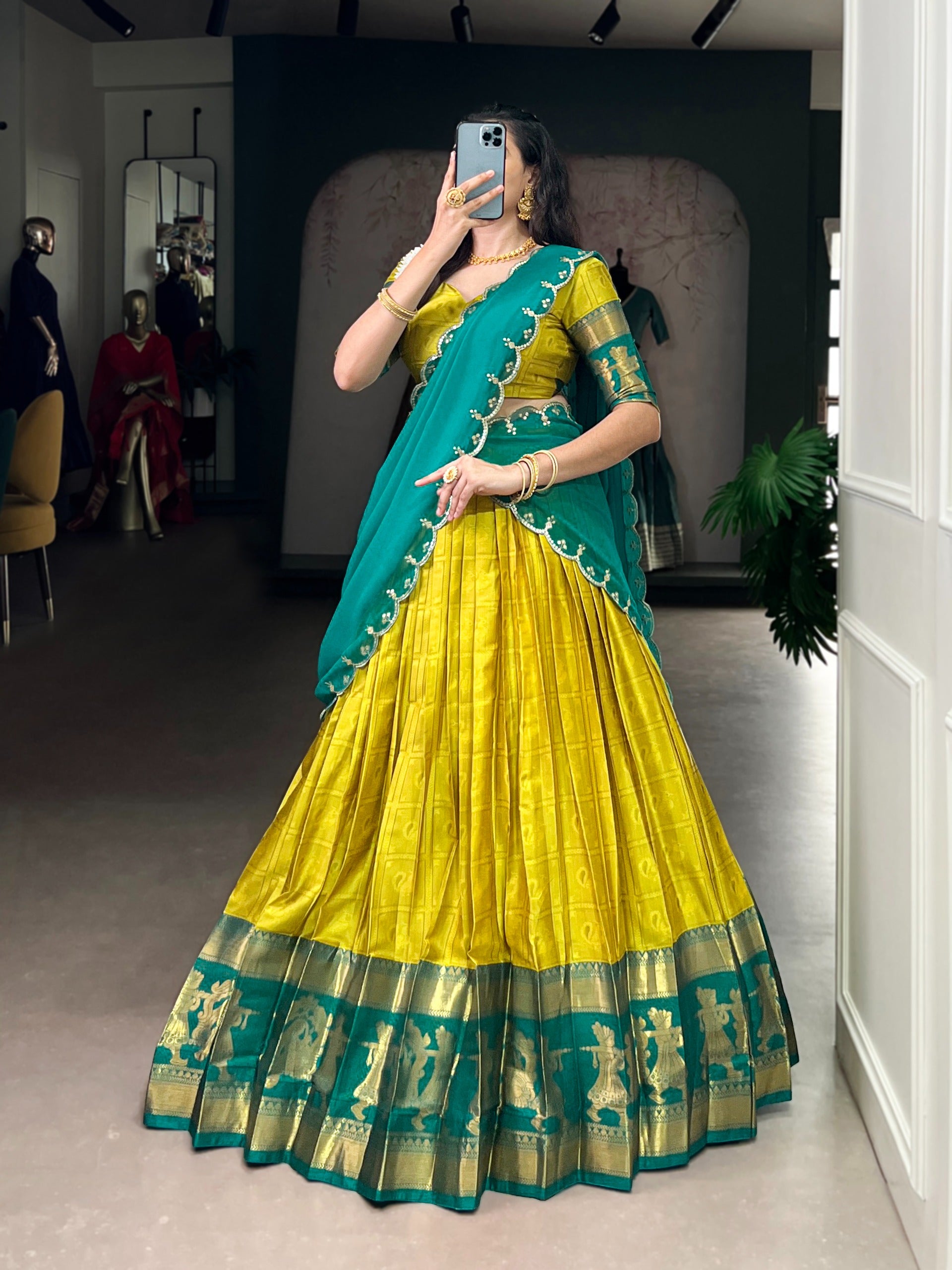 Lehenga choli