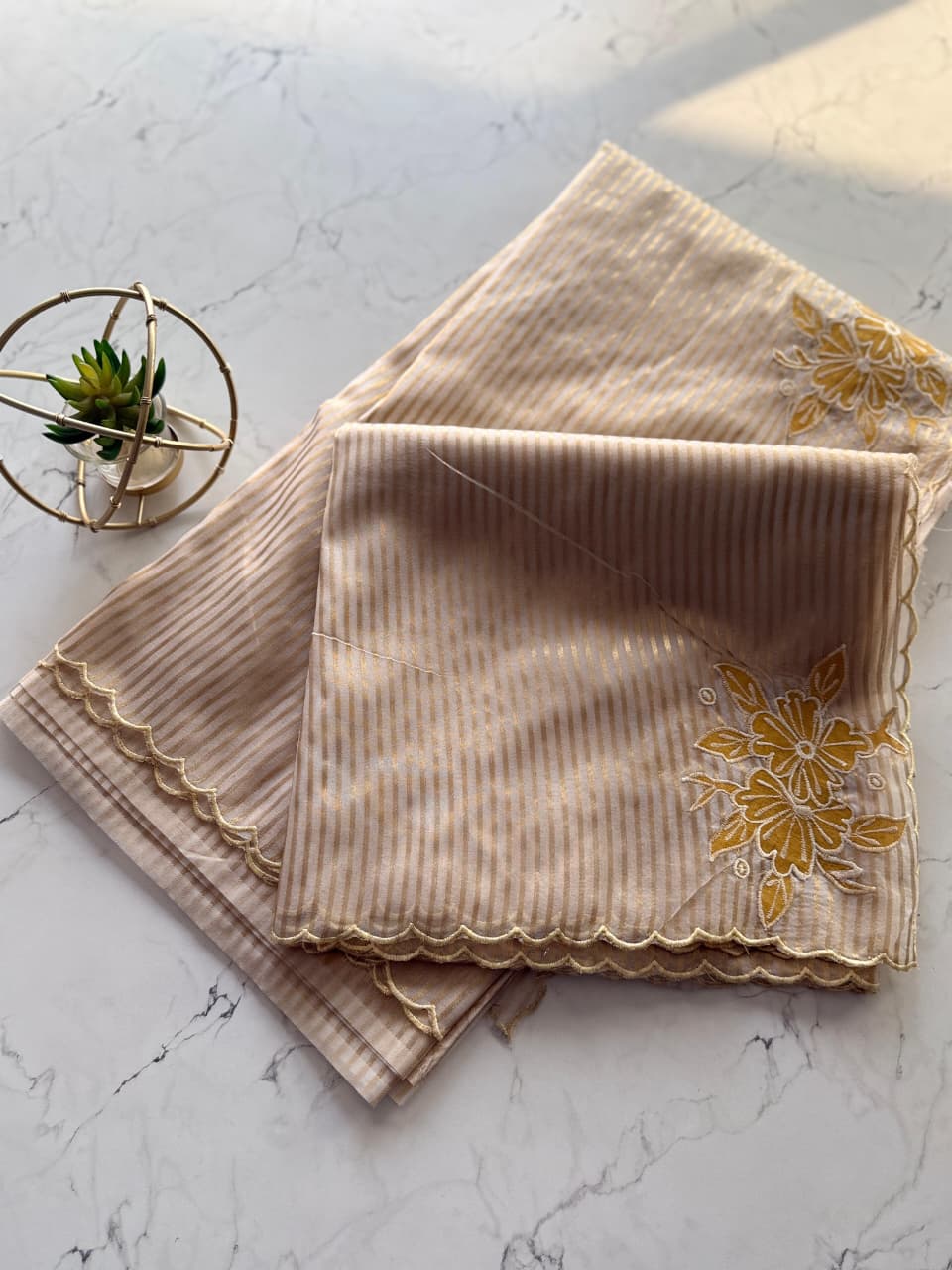 Premium organza applique work saree ✨