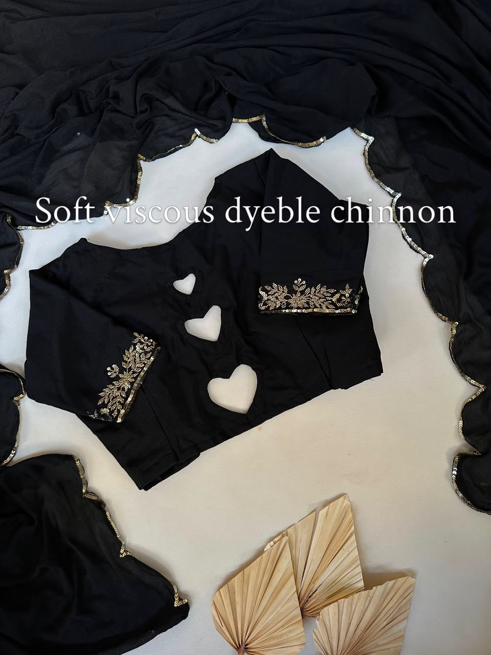 soft viscose dyeble chinnon saree