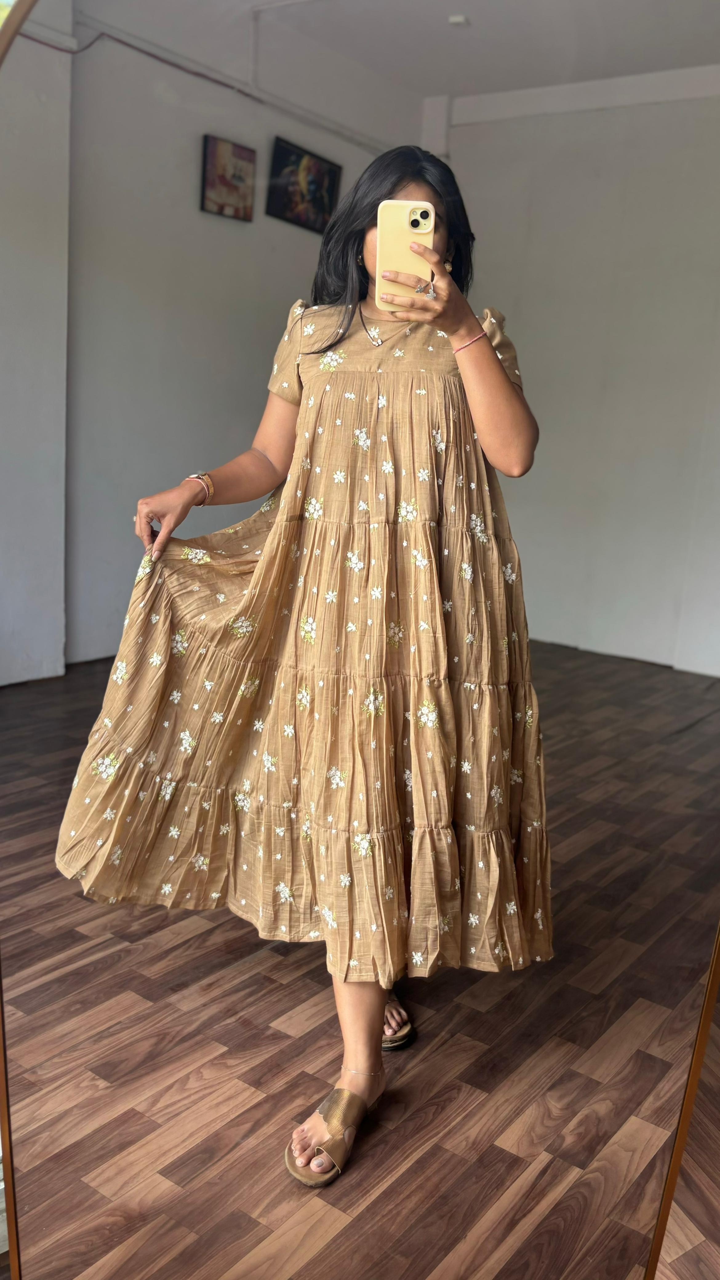 Mull chenderi full flare gown