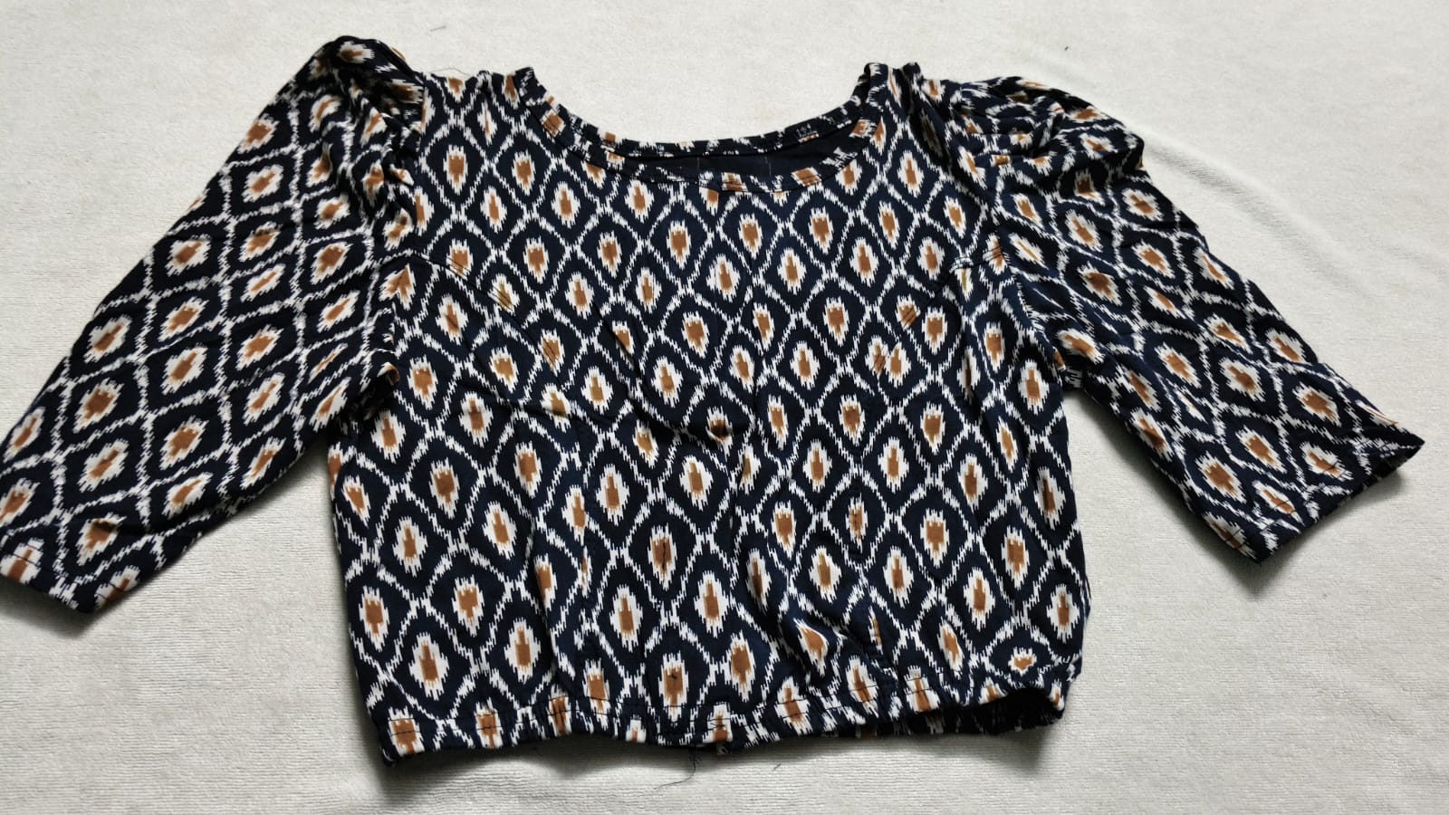 Stretchable blouses