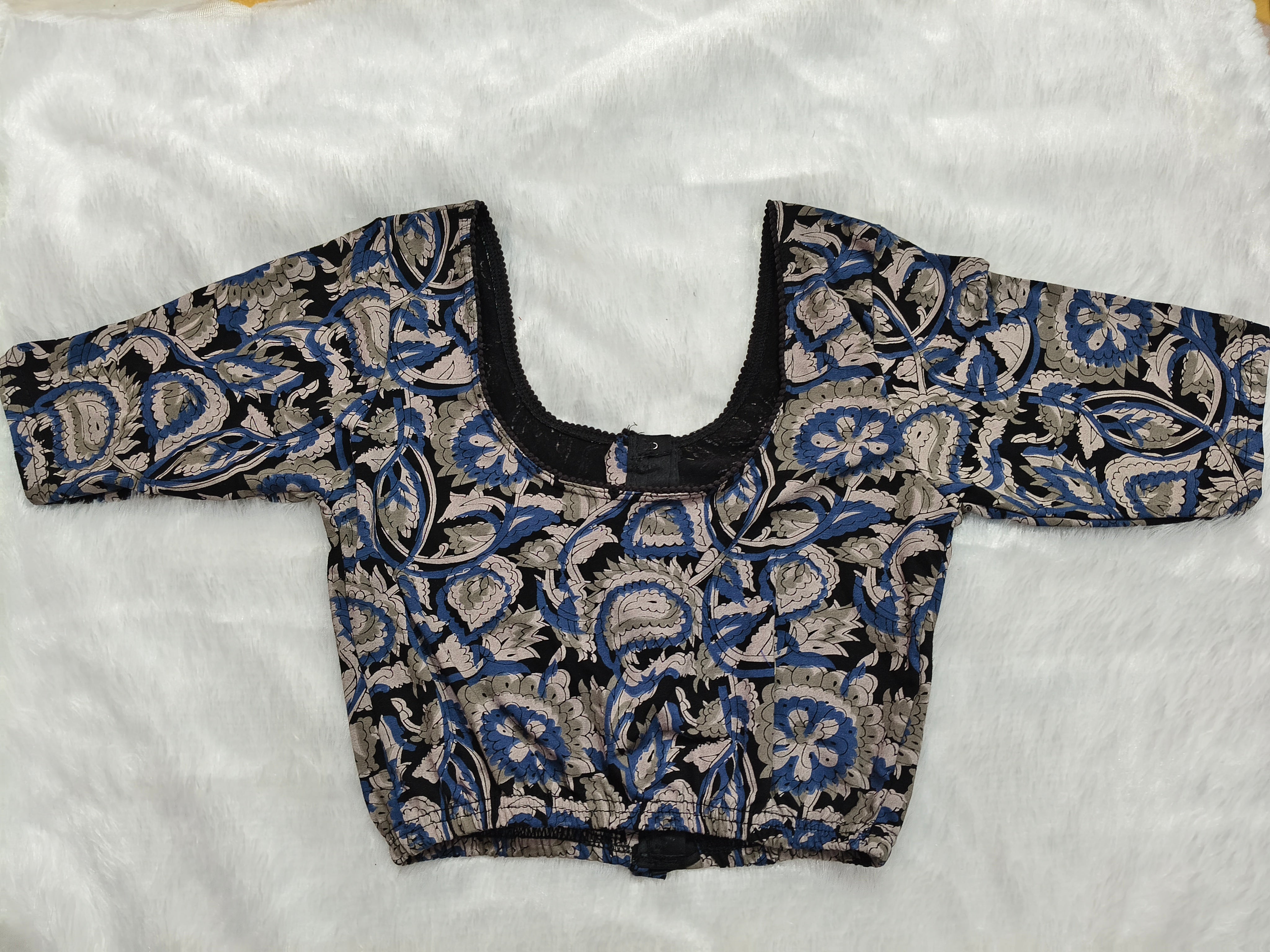 Strechable Blouses