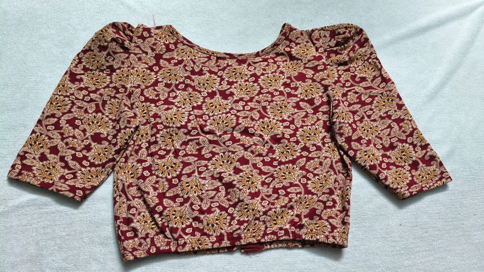 Stretchable blouses