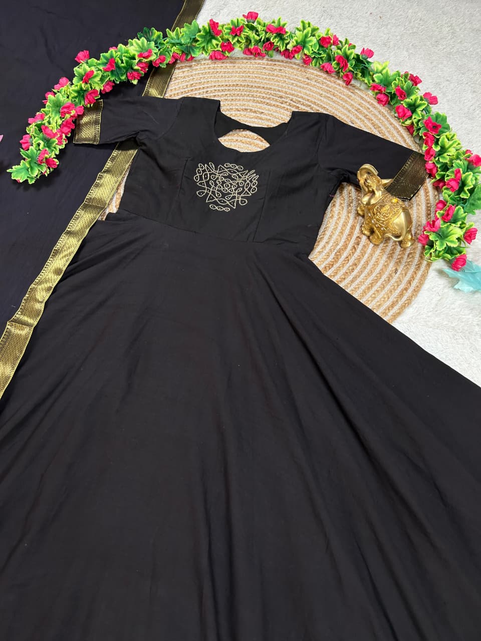 Mull cotton muggu design gown with duppata