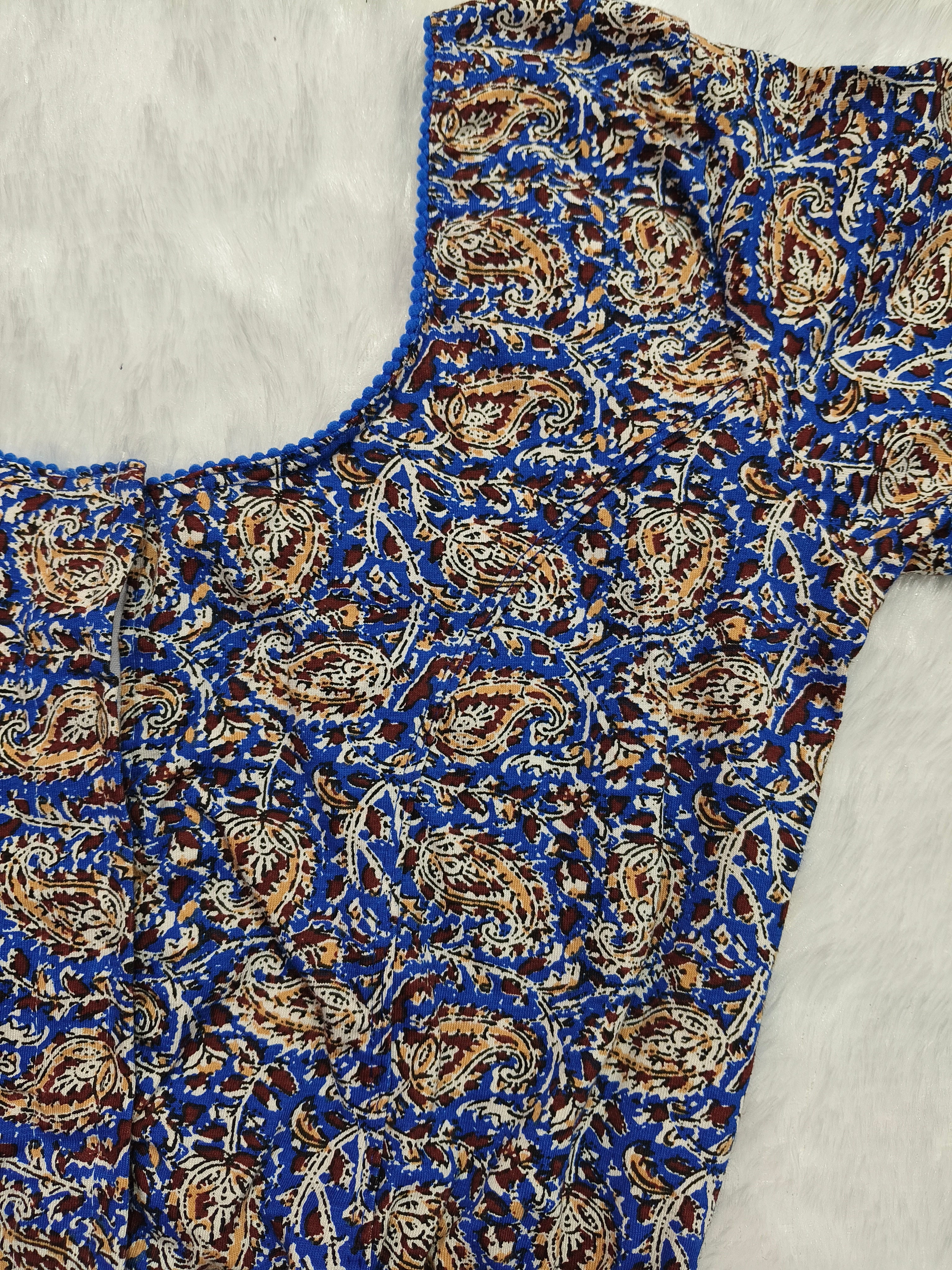 Strechable Blouses