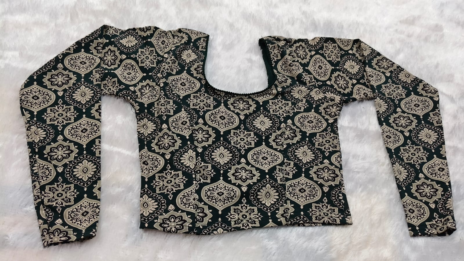 Strechable Blouses
