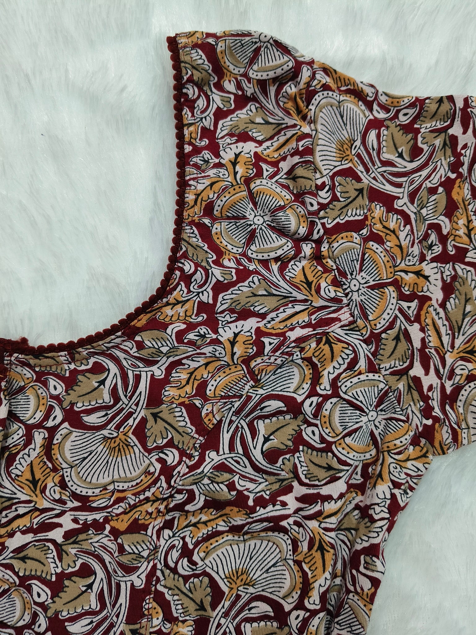 Strechable Blouses