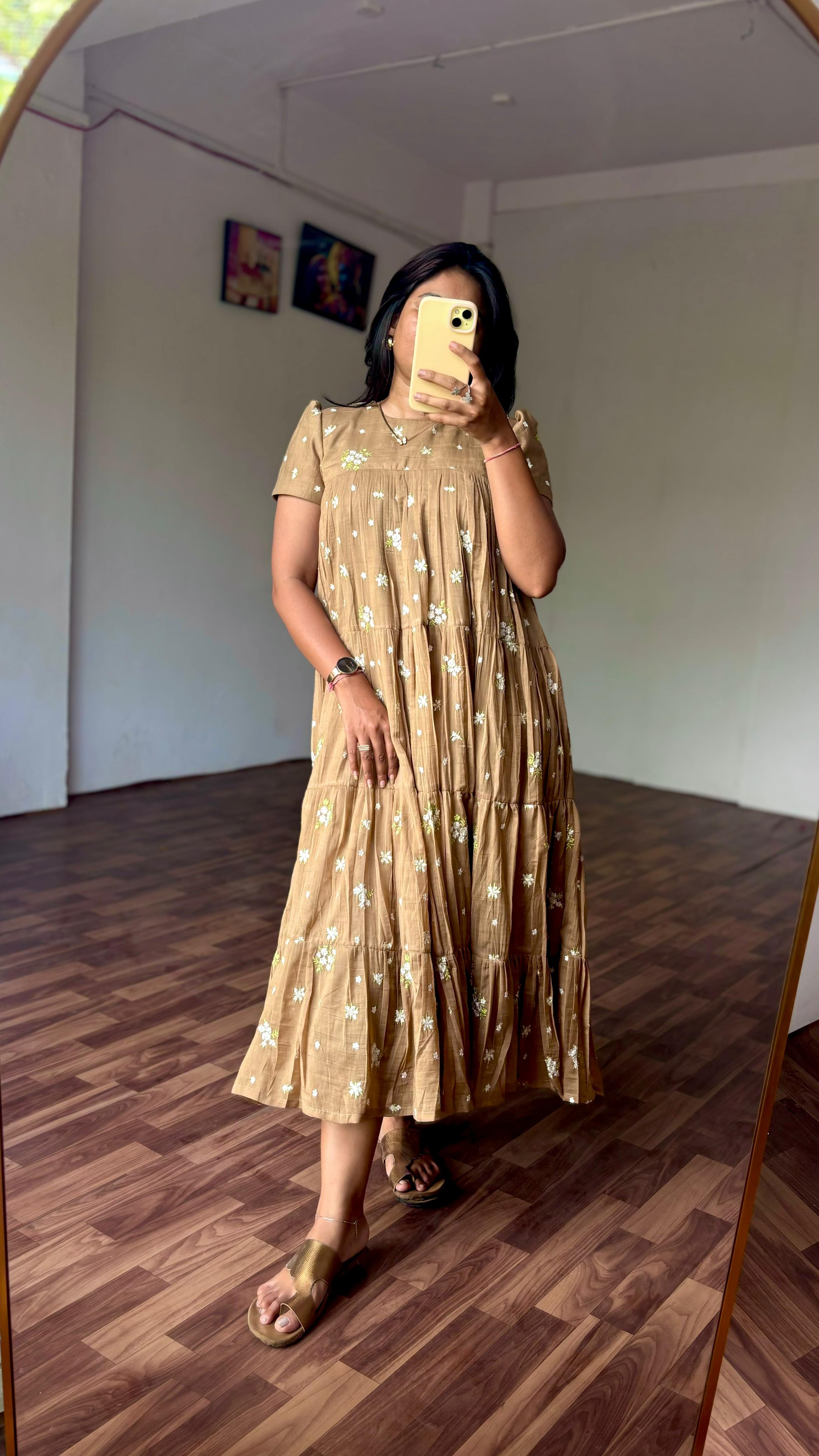 Mull chenderi full flare gown