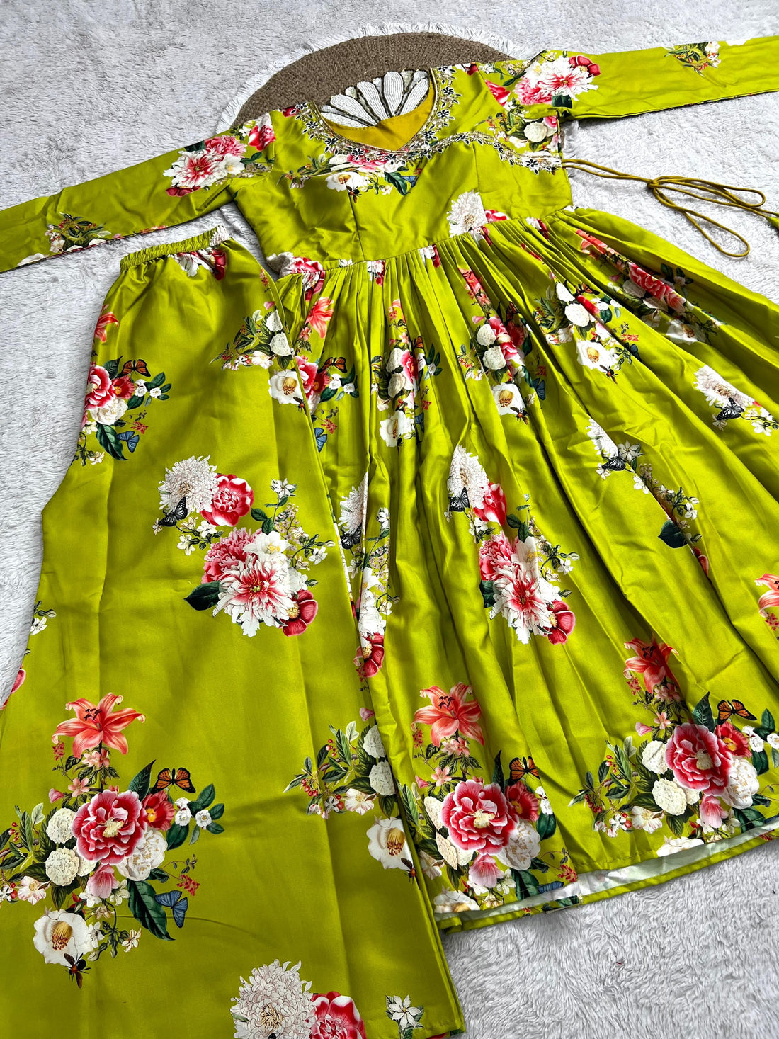 Aditi Rao Celebrity Inspired Floral Kurta Palazzo Set