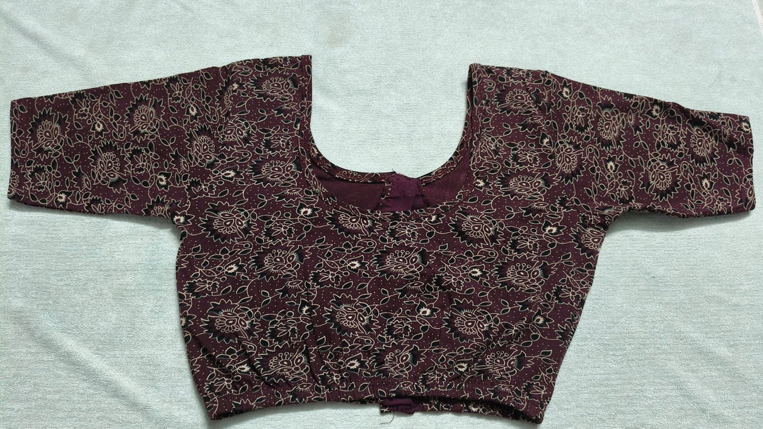 Stretchable blouses