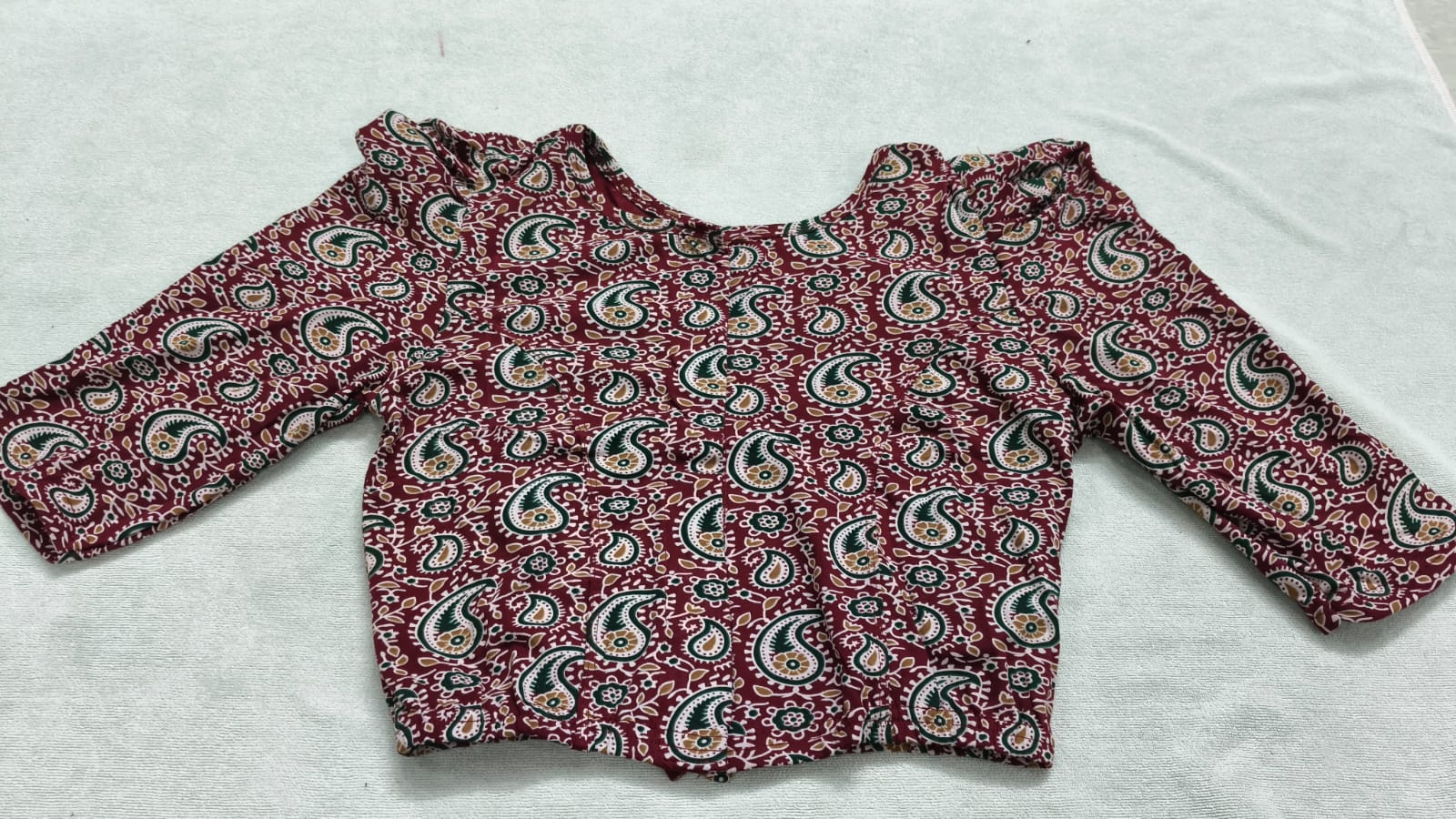 Stretchable blouses