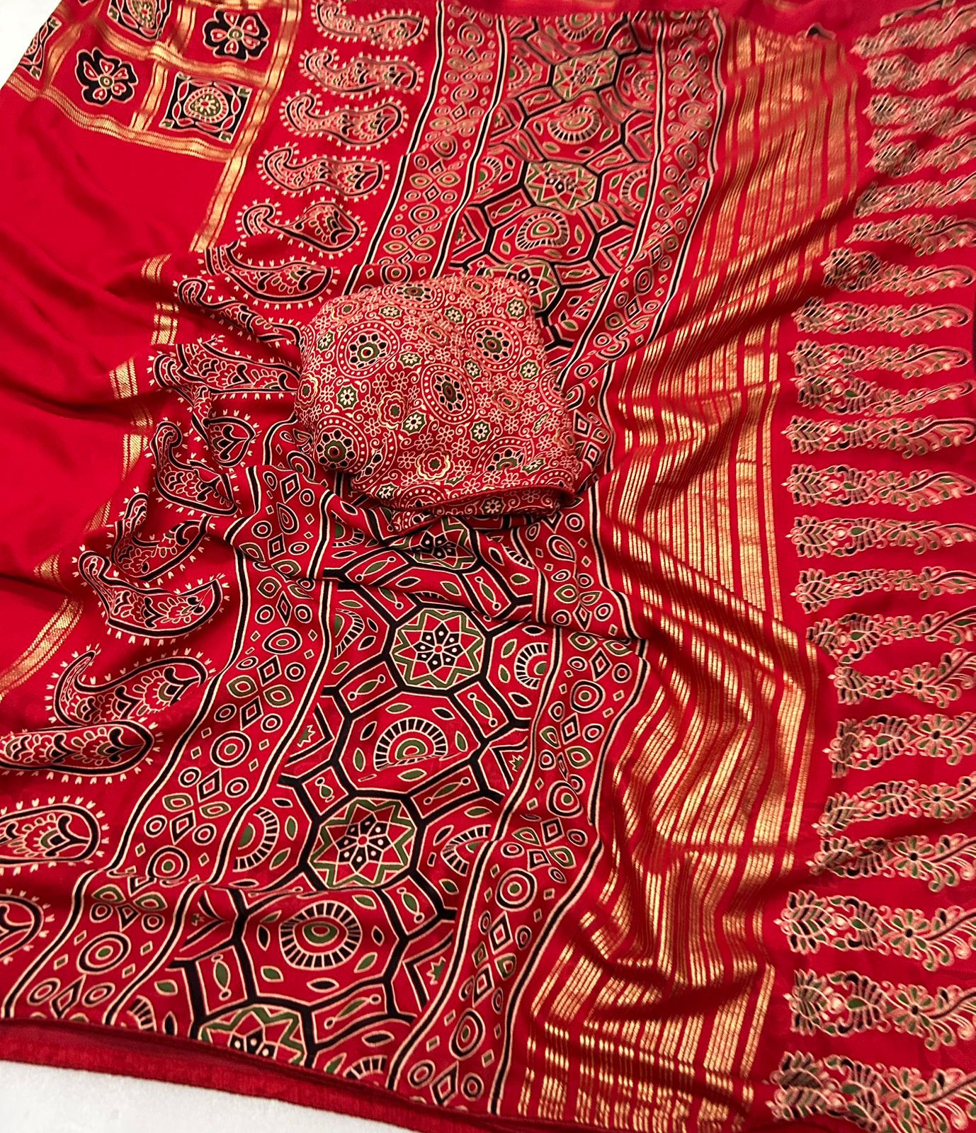 Special Red colour batik bandhej saree