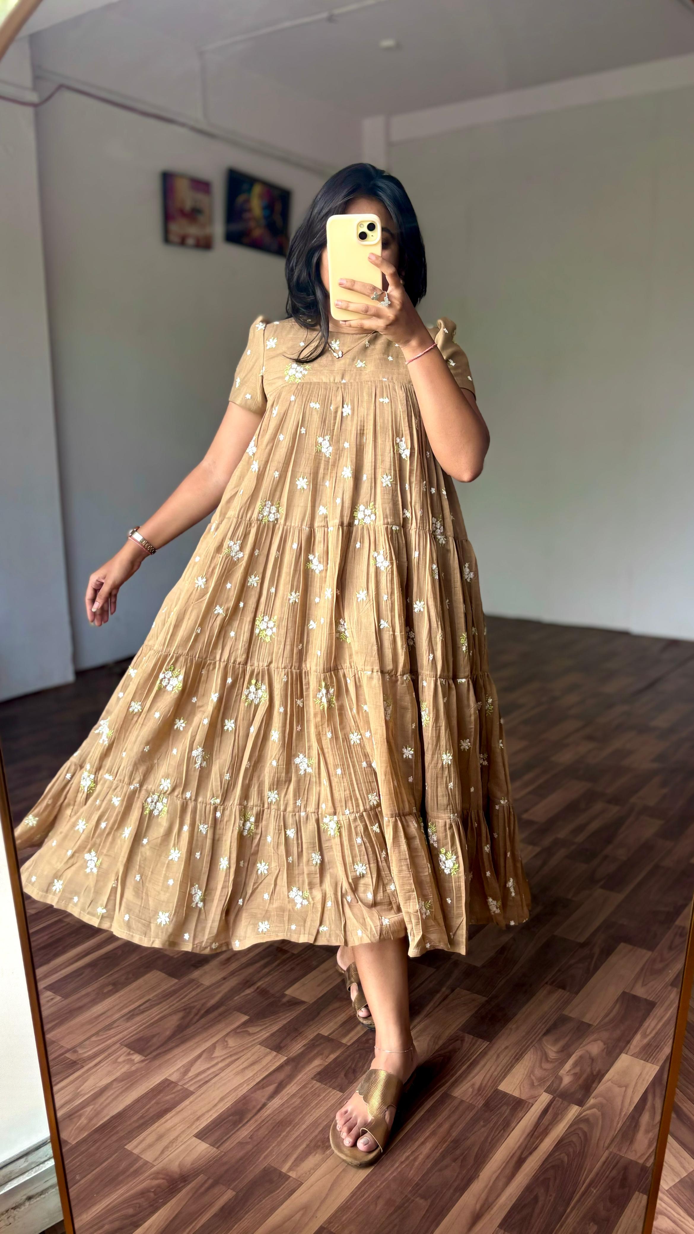 Mull chenderi full flare gown