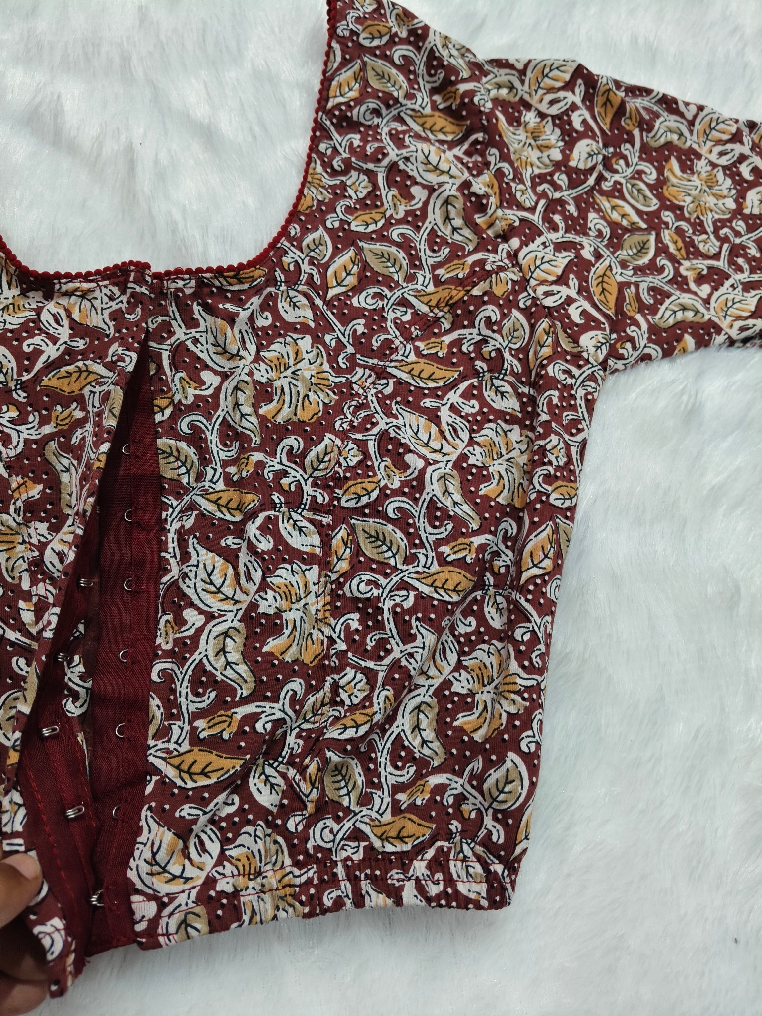 Strechable Blouses