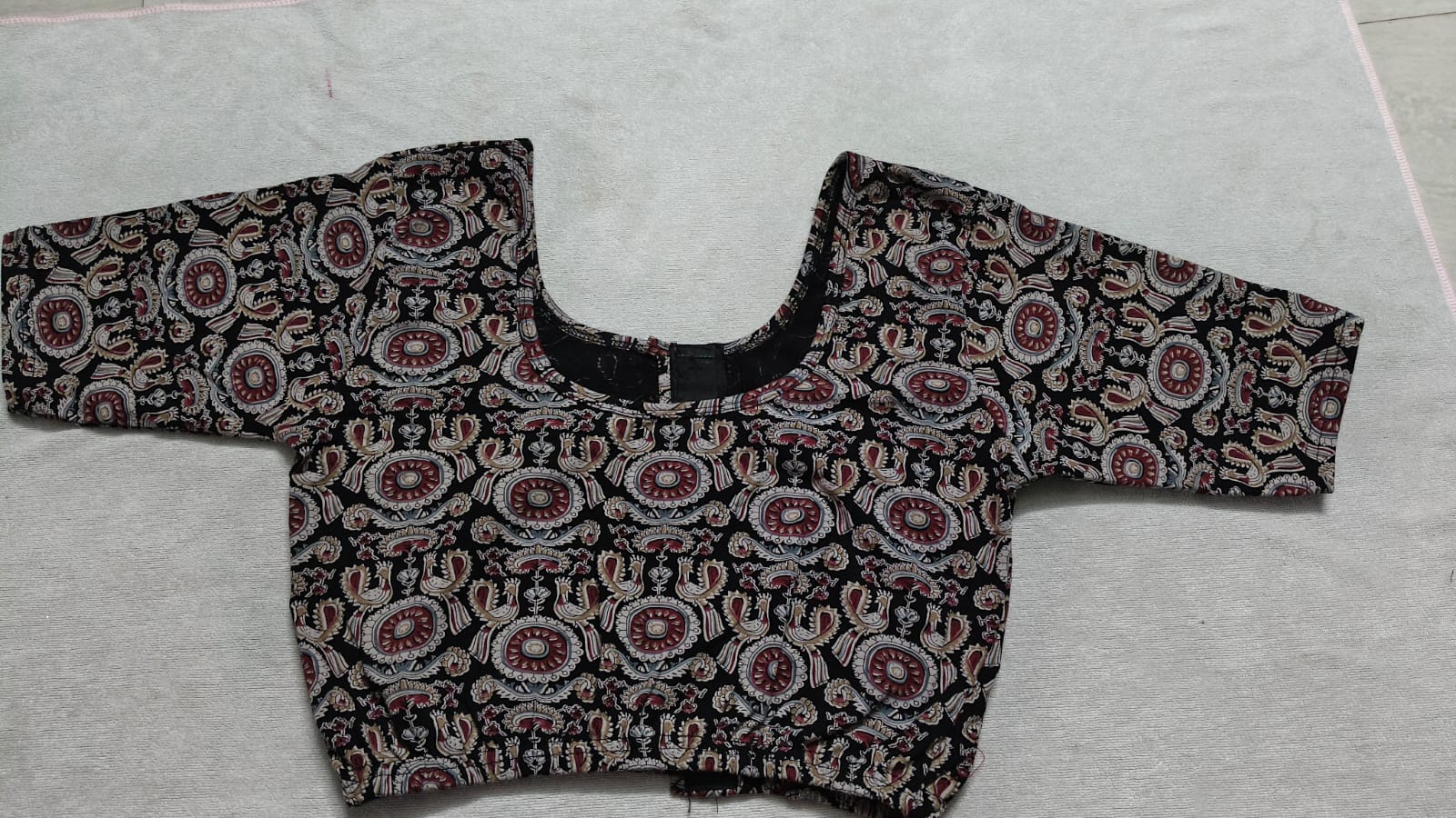 Stretchable blouses