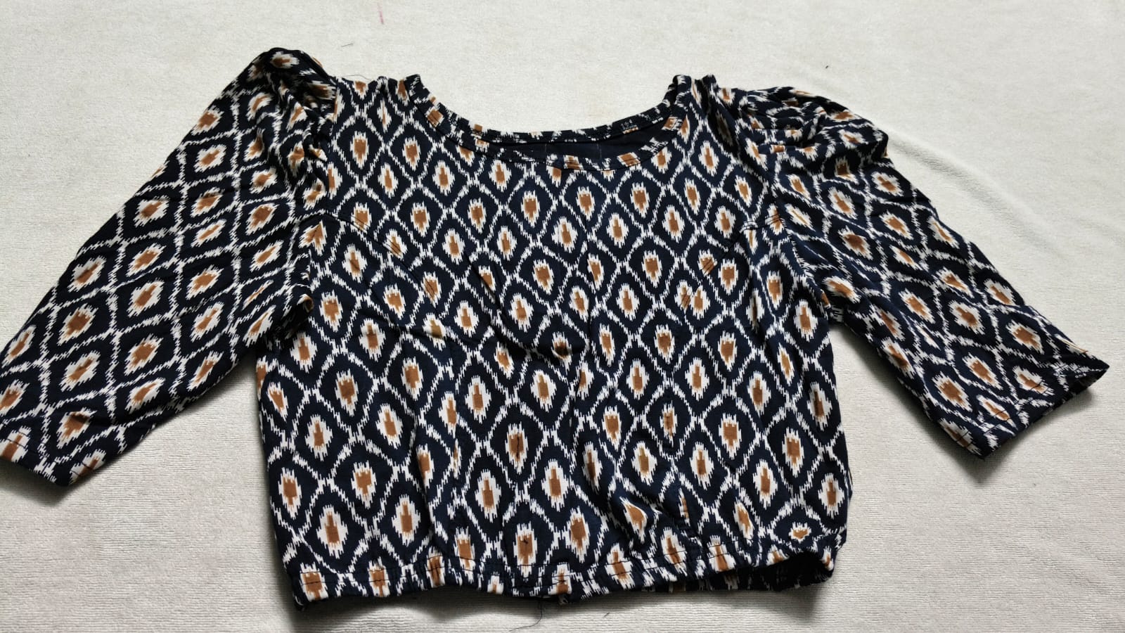 Stretchable blouses