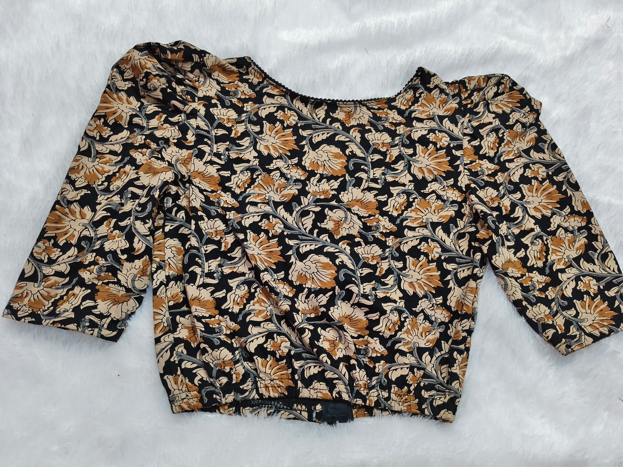 Strechable Blouses