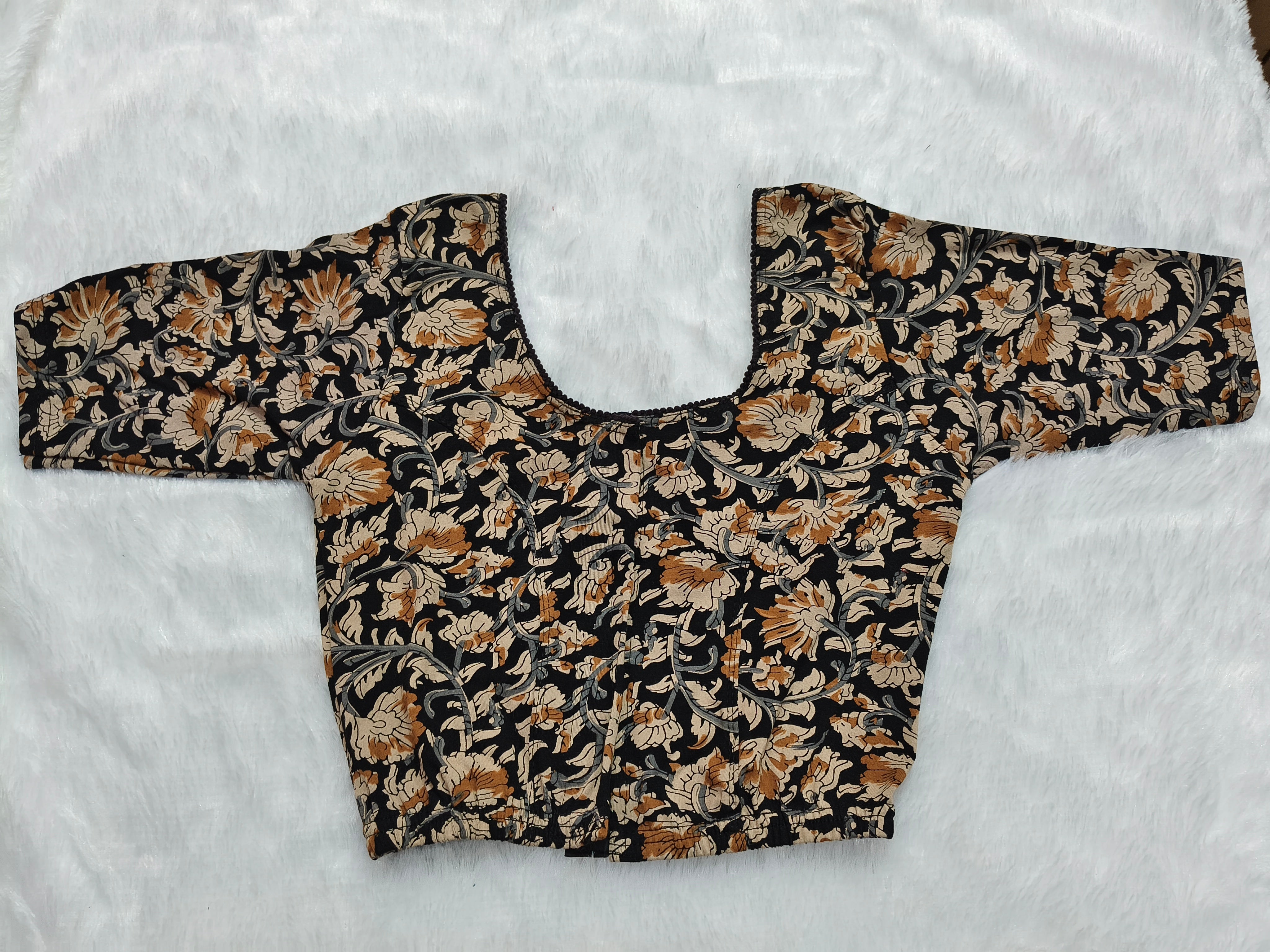Strechable Blouses