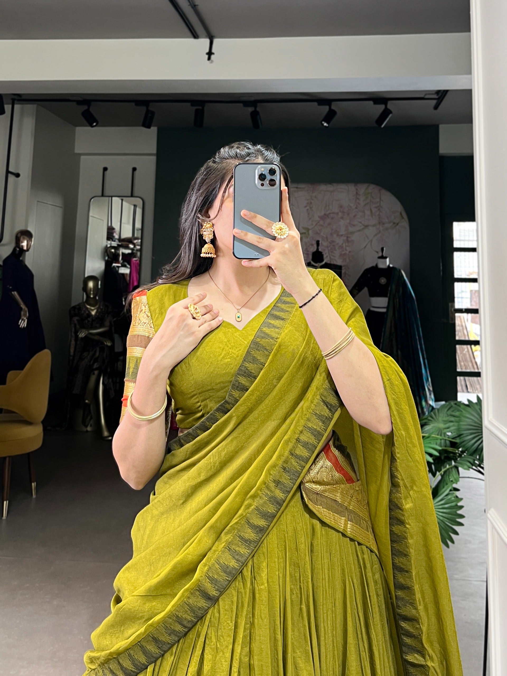 Chenderi lehenga
