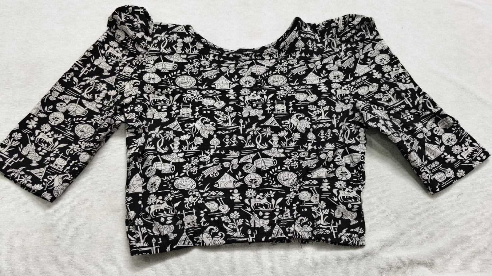 Stretchable blouses