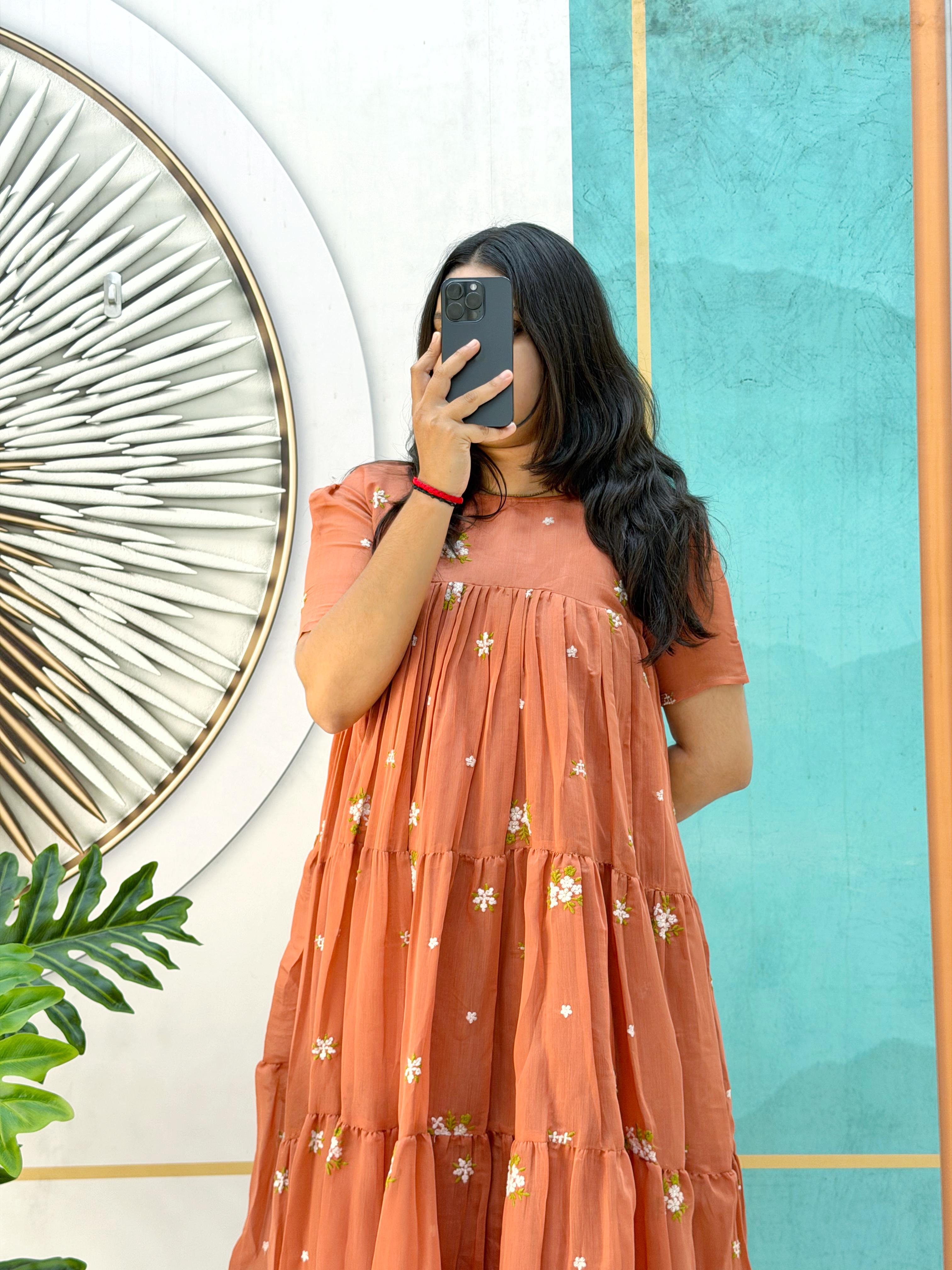 Mull cotton chenderi midi gown