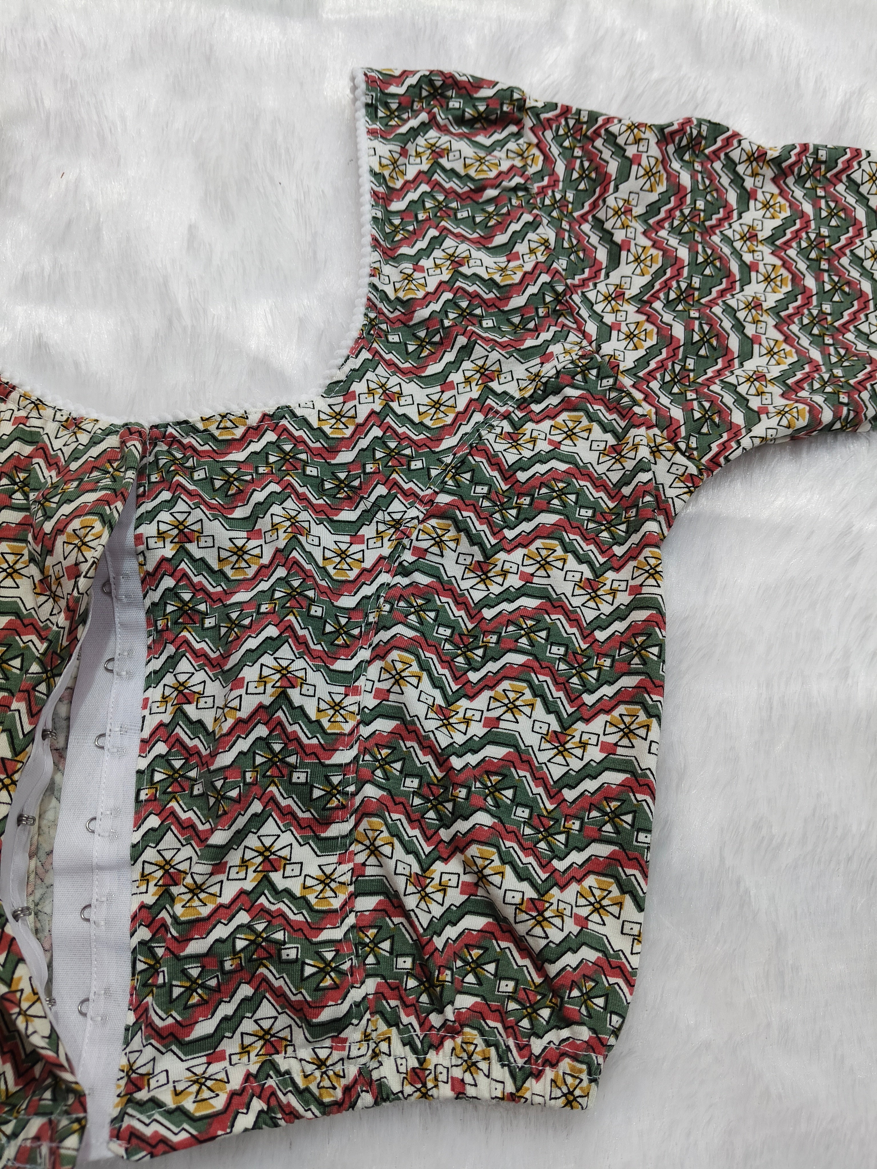 Strechable Blouses