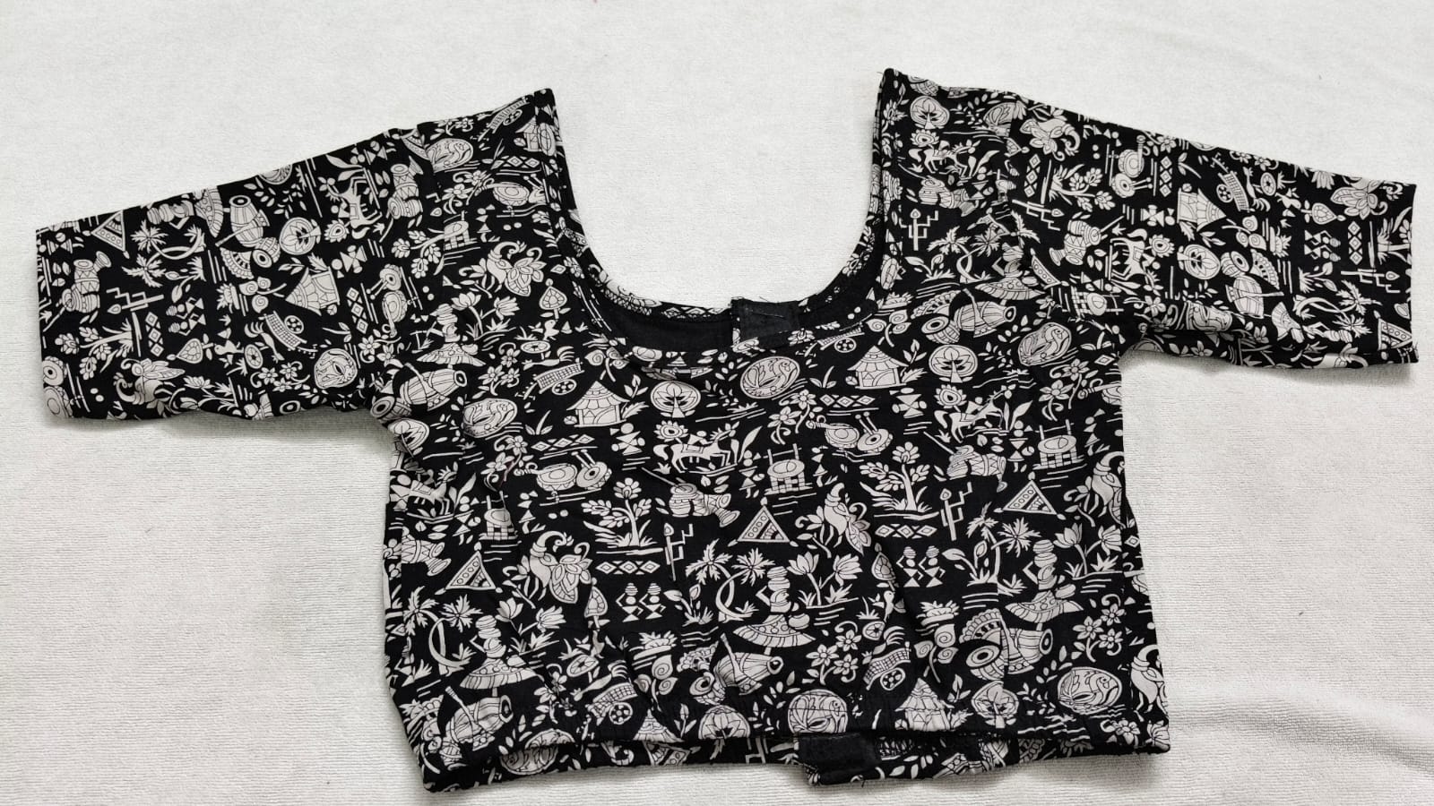 Stretchable blouses