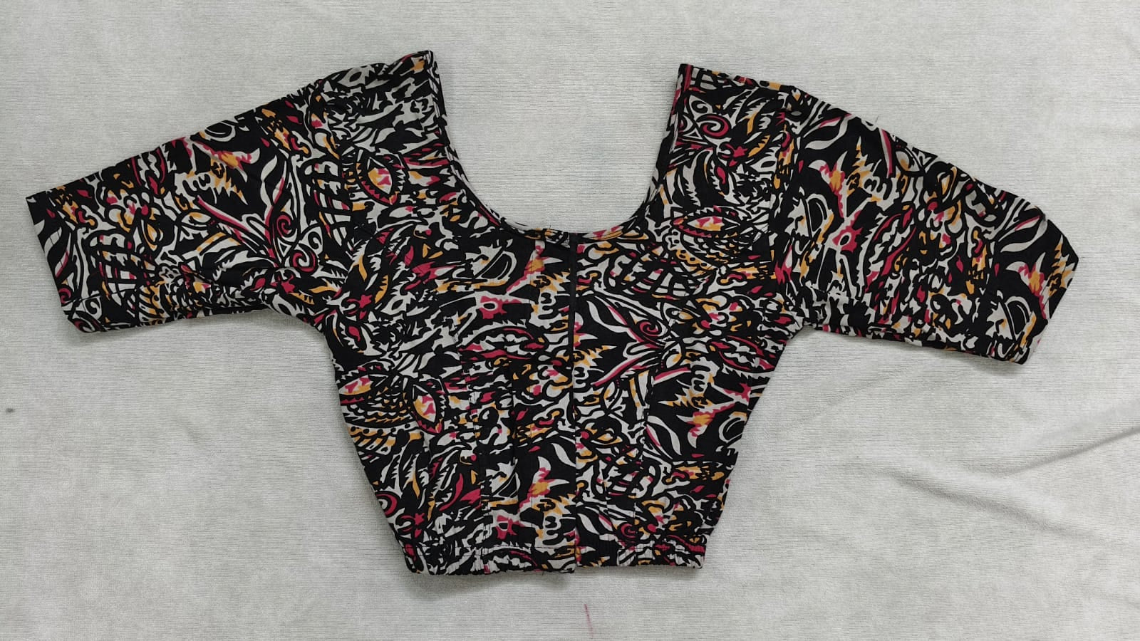 Stretchable blouses