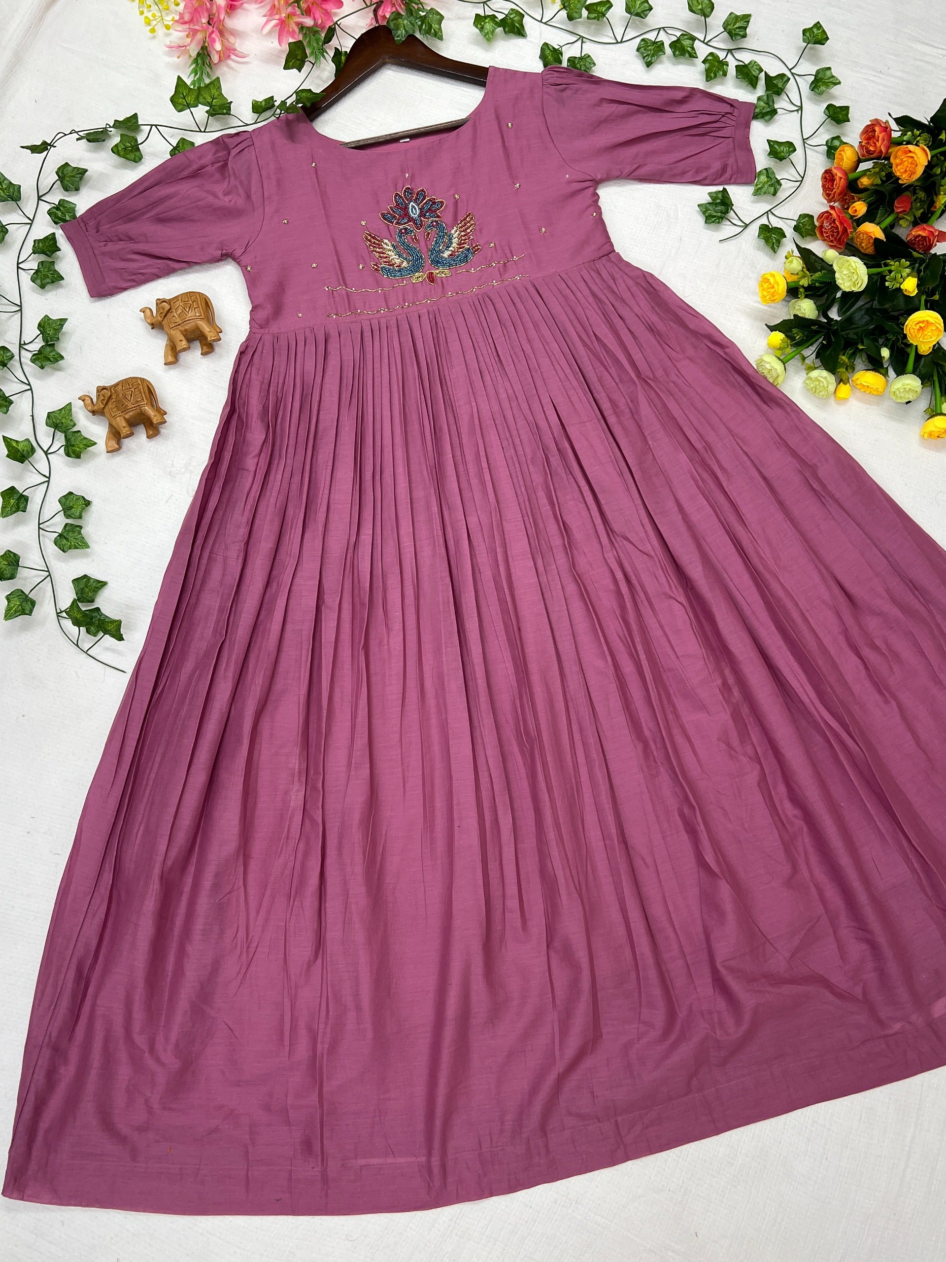 Mull cotton maggam work kurthi