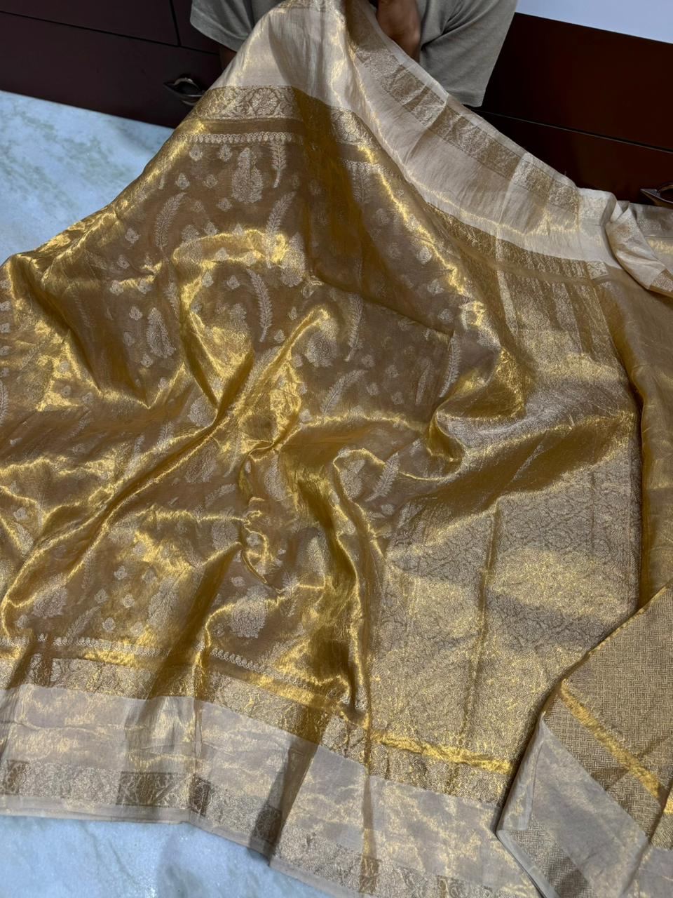 Copper tissue benaresi saree