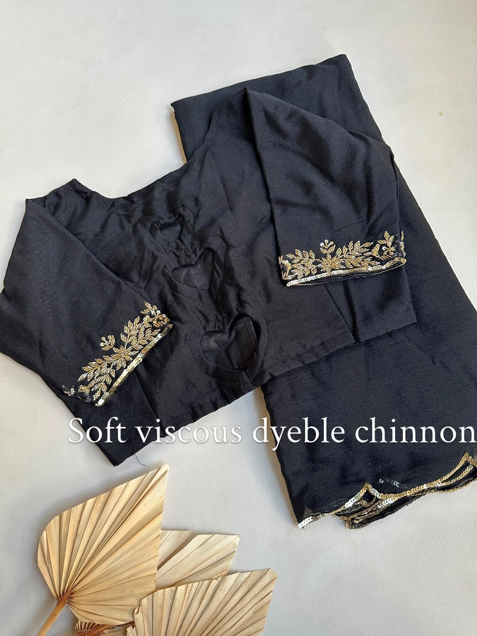 soft viscose dyeble chinnon saree