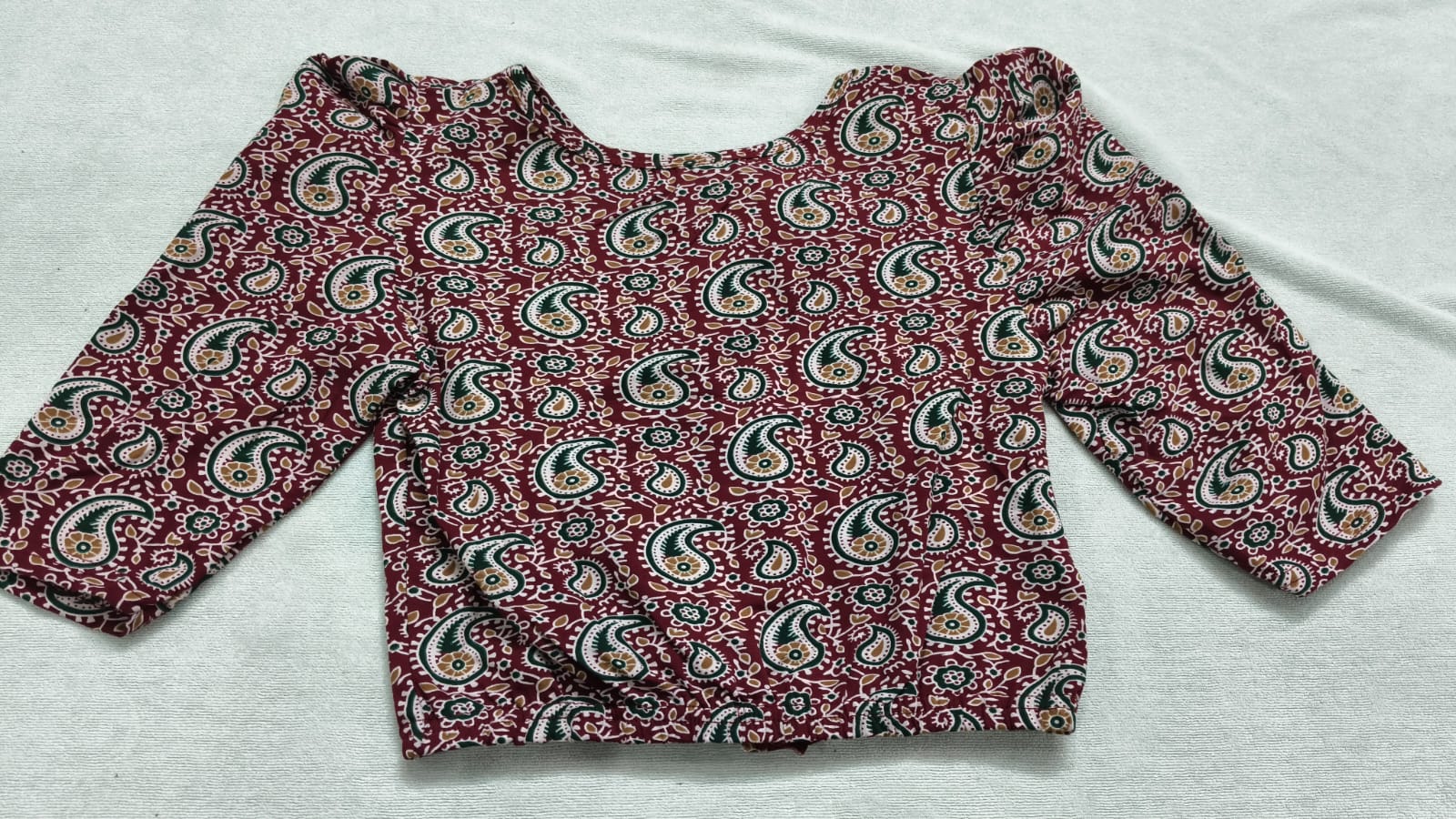 Stretchable blouses
