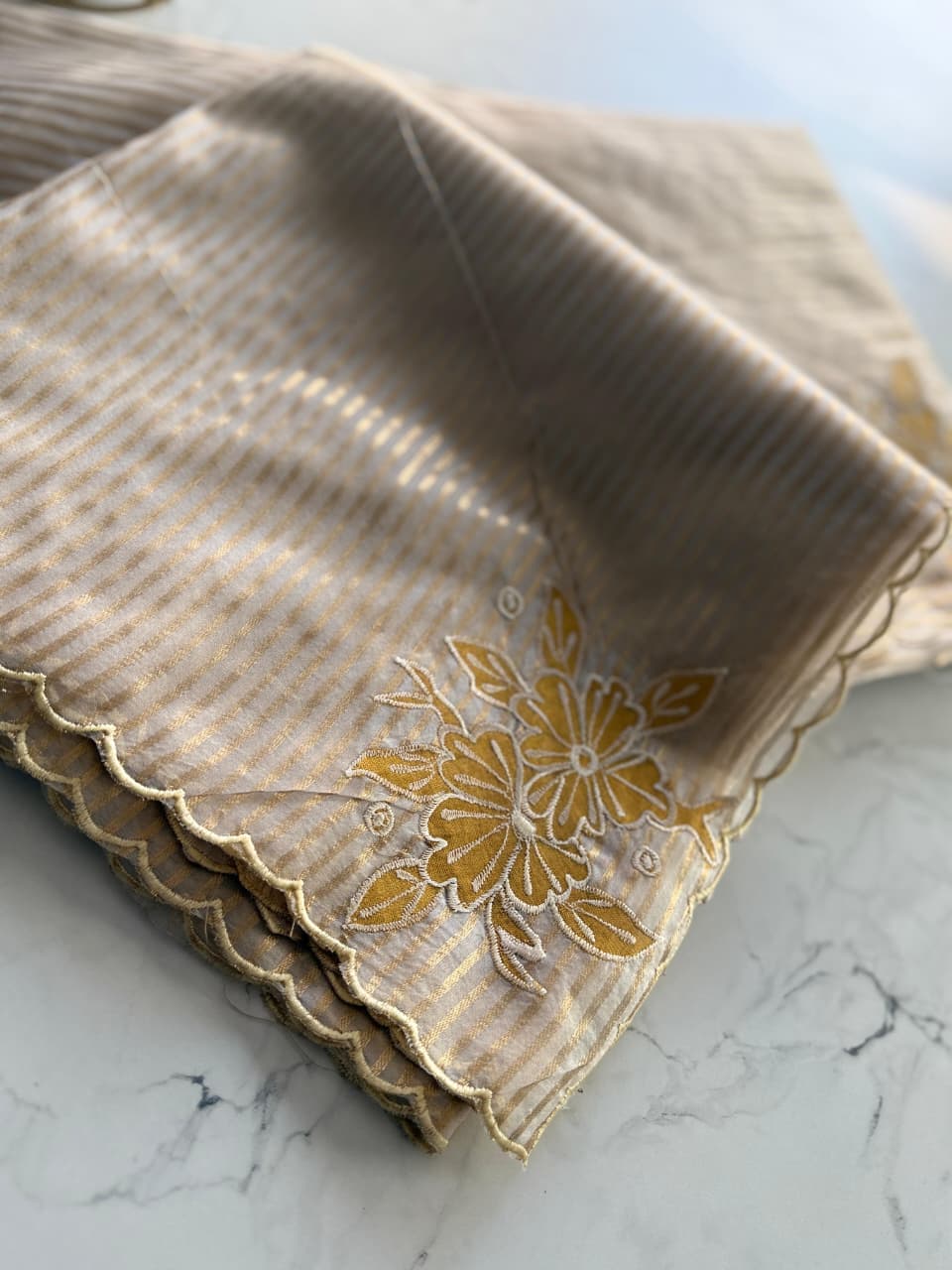 Premium organza applique work saree ✨