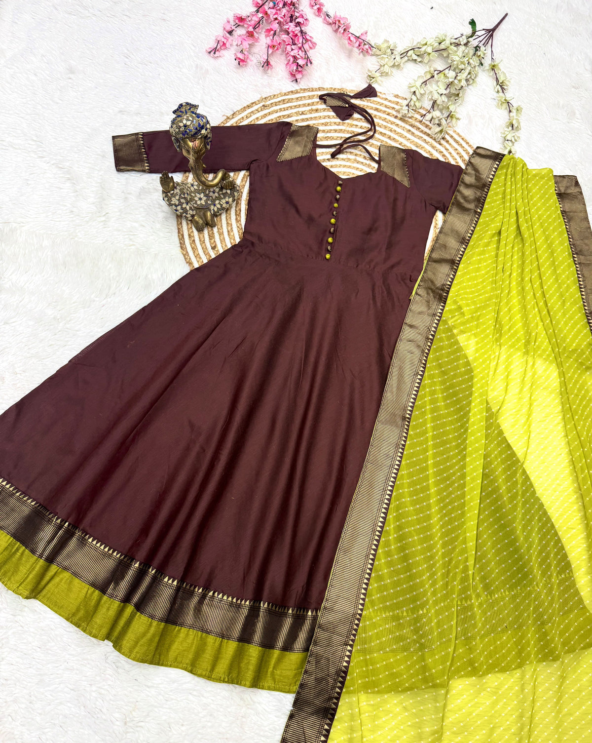 Rangoli silk gown with duppata ✨