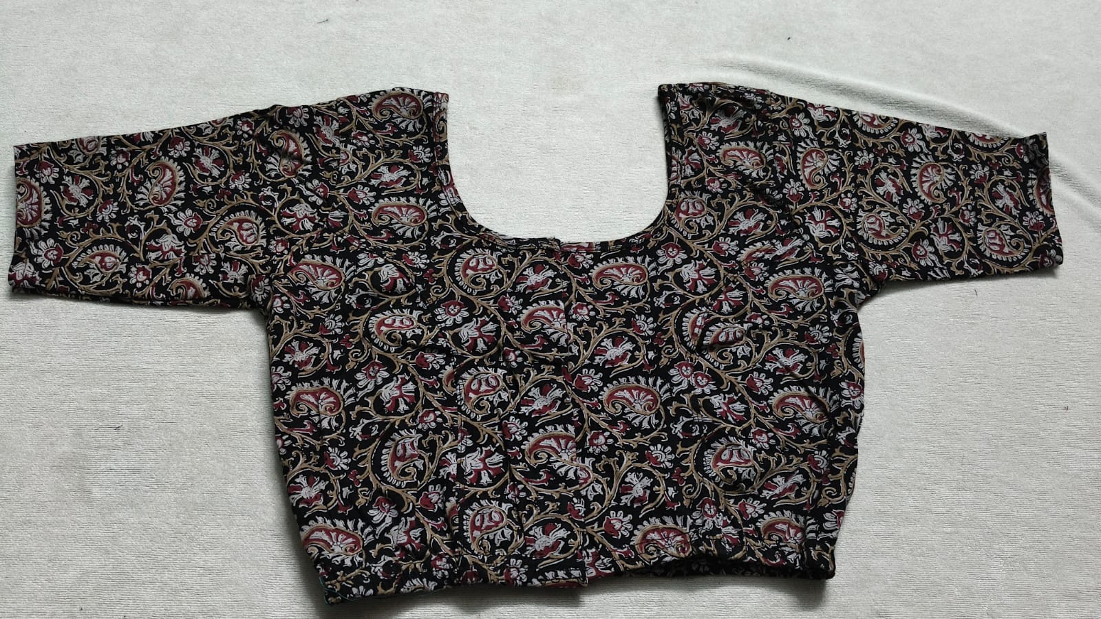 Stretchable blouses