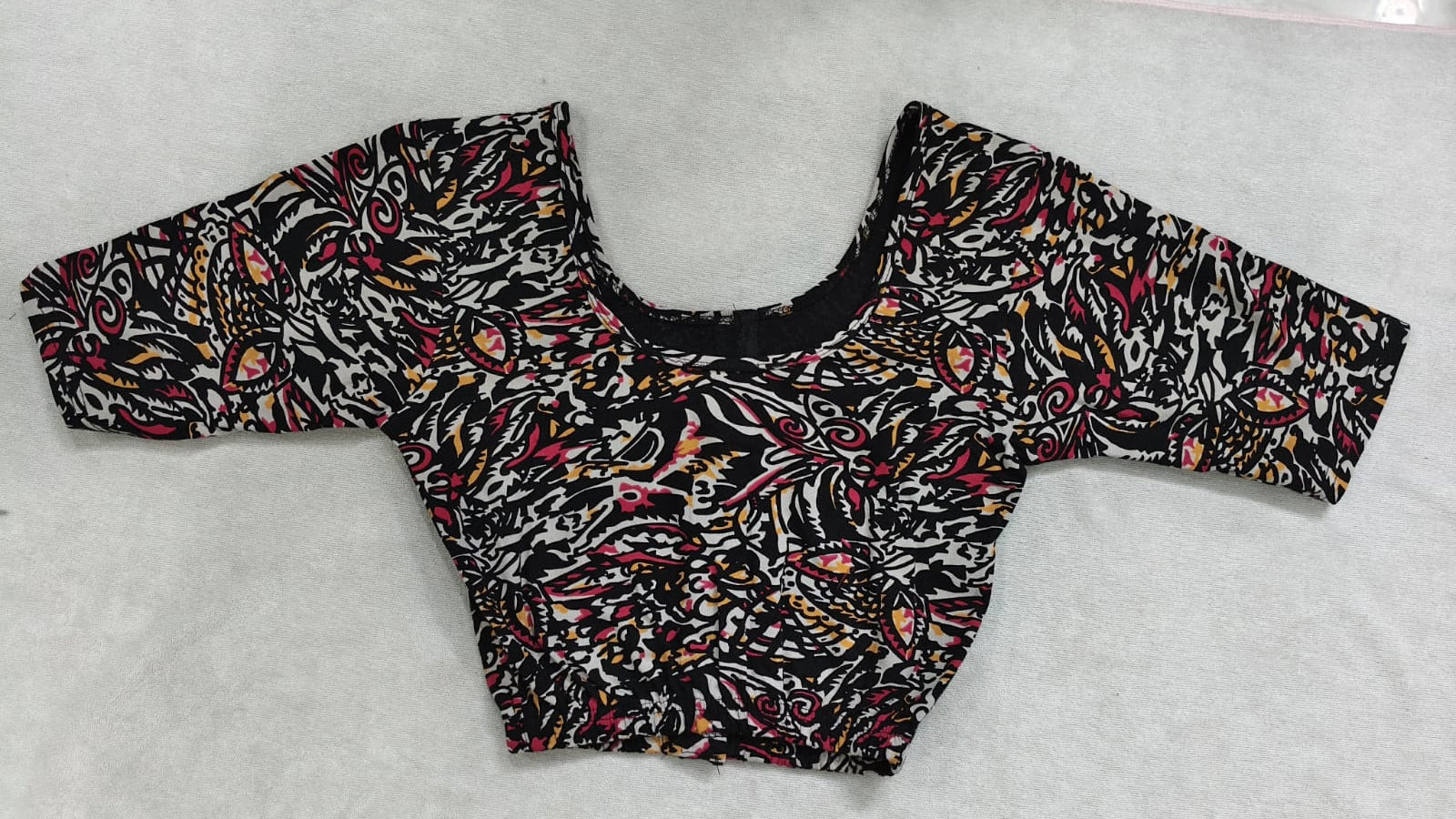 Stretchable blouses