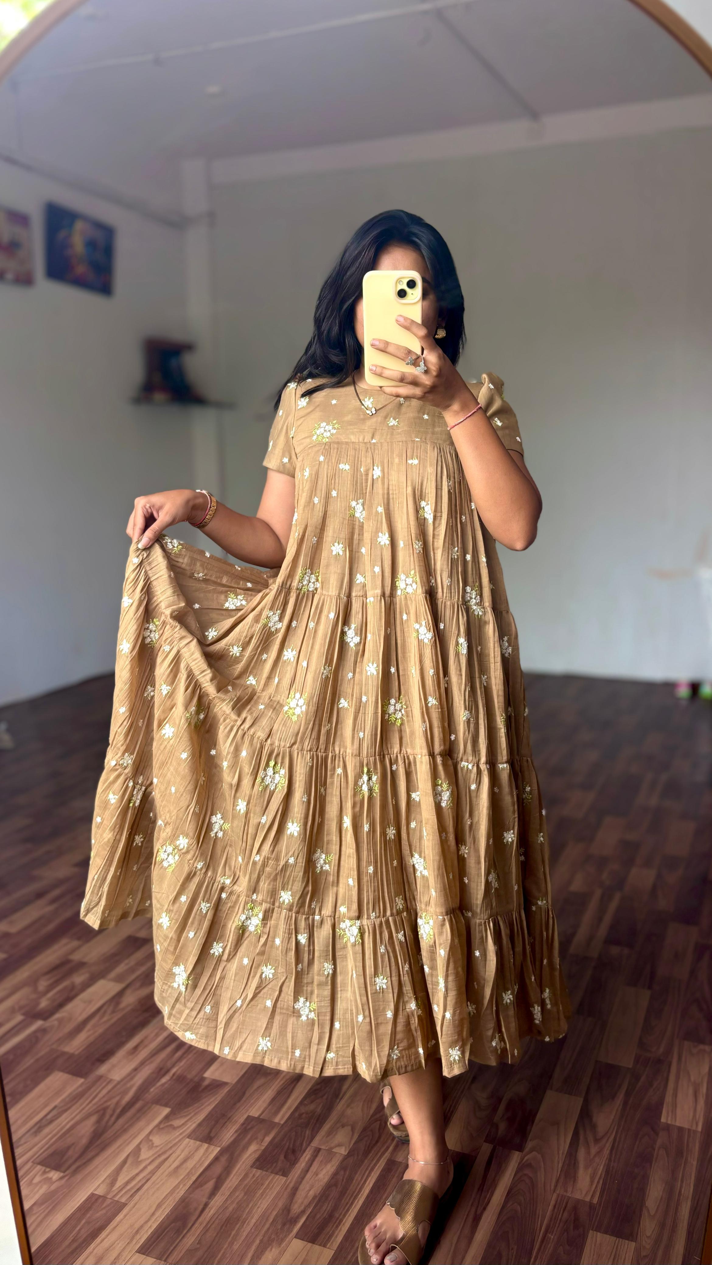 Mull chenderi full flare gown