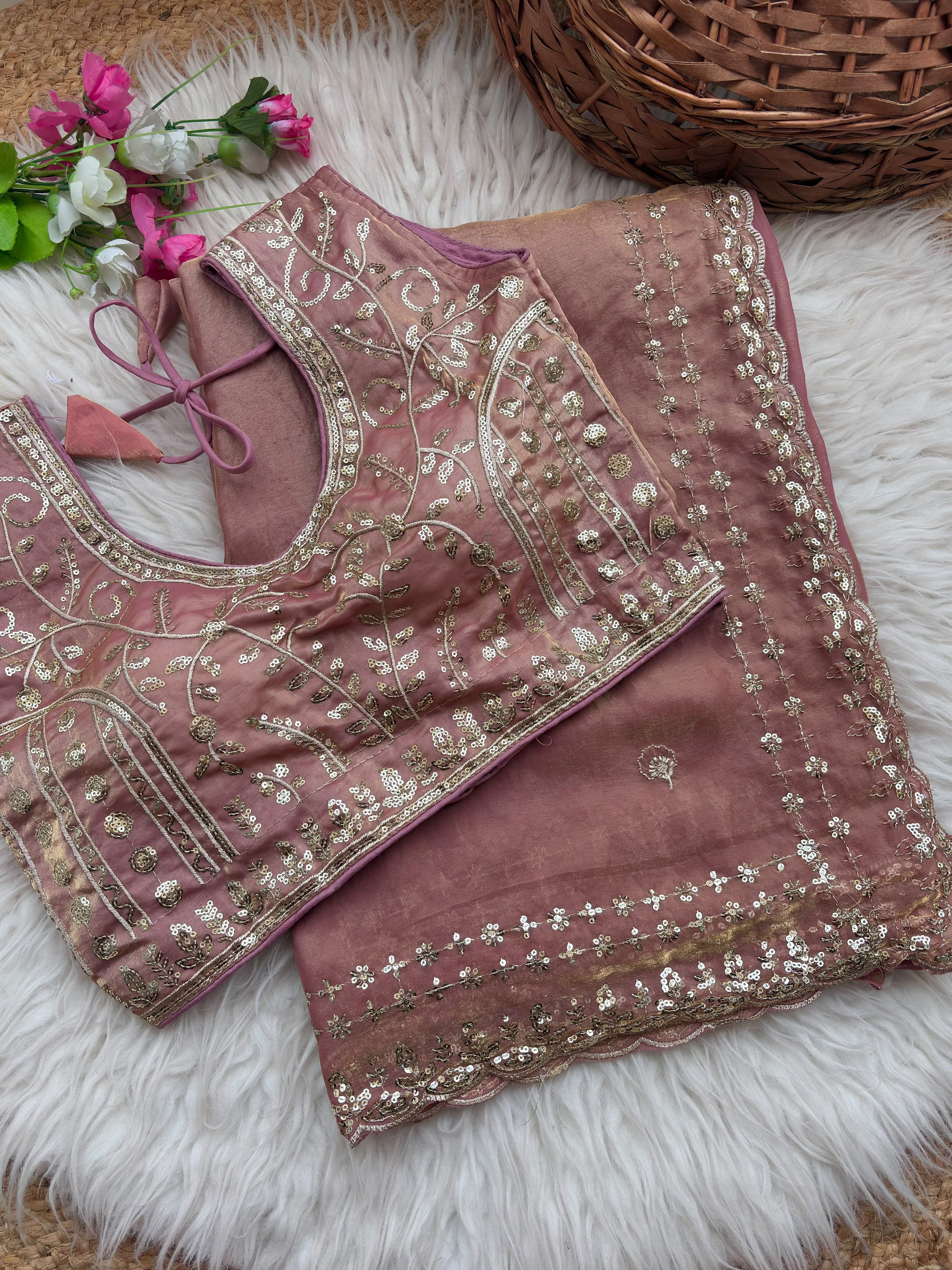 Fendy sattin designer saree ✨