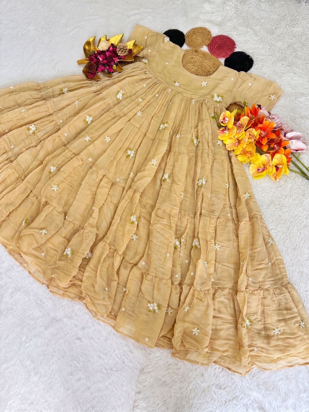 Mull cotton chenderi midi gown